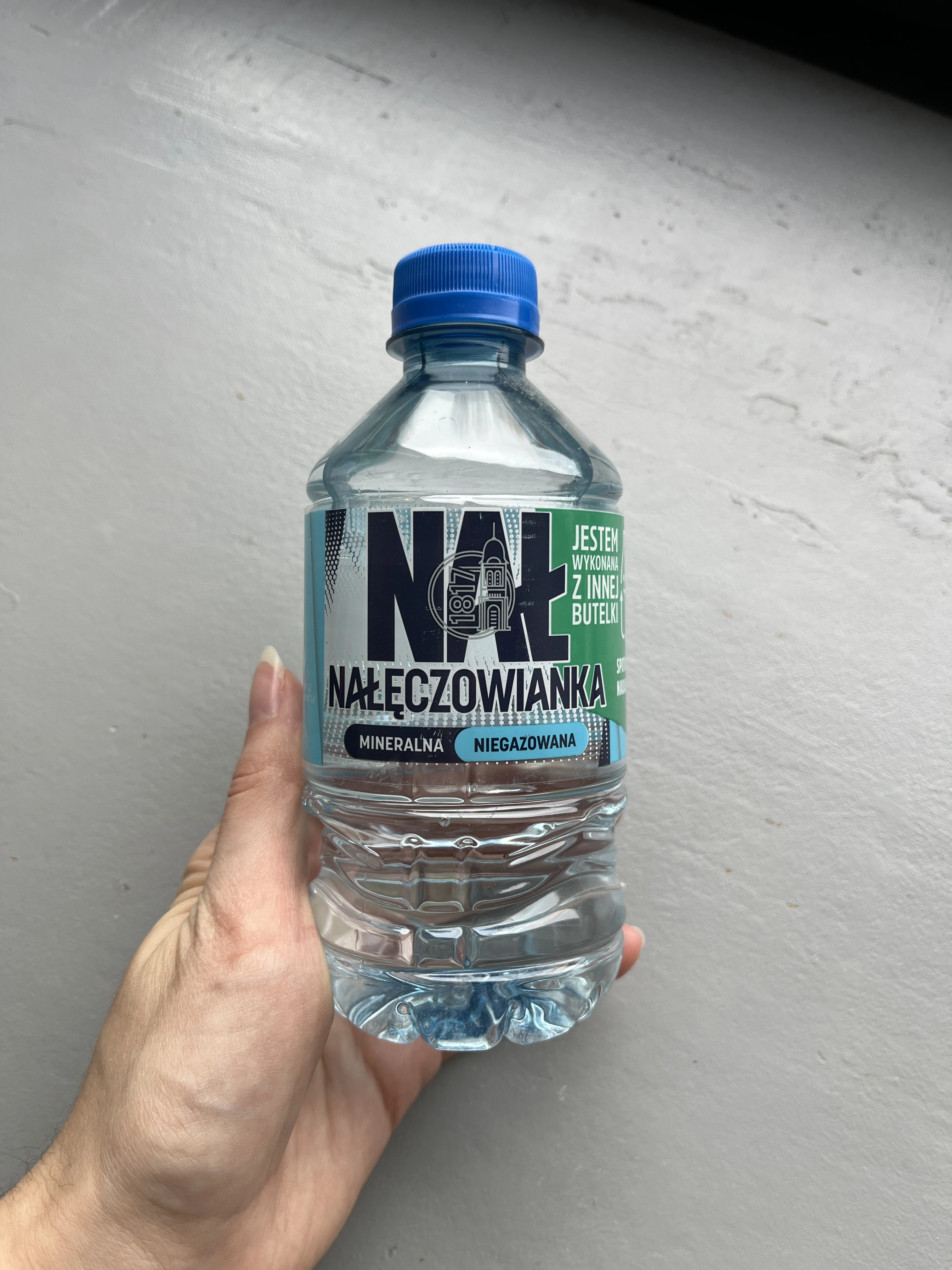 Nałęczowianka woda mineralna niegazowana | 330ml