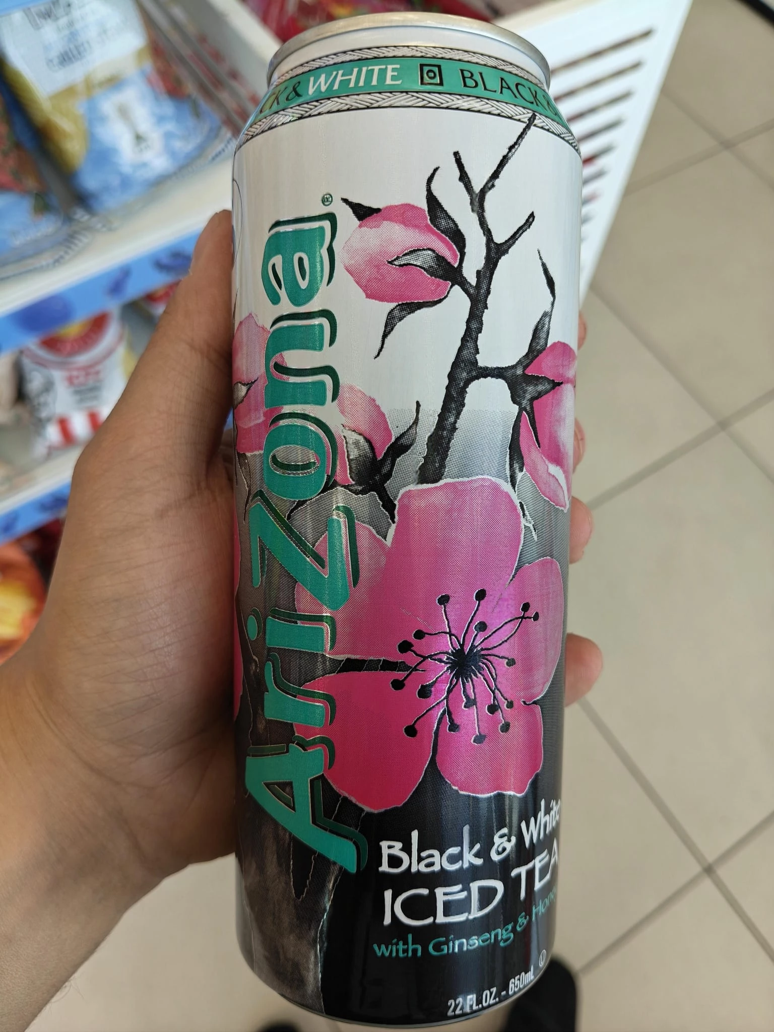 AriZona Black & White Iced Tea | 650ml