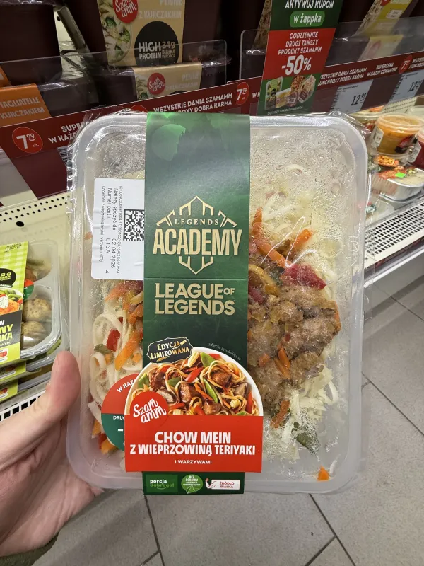 Szamamm Chow Mein z wieprzowiną teriyaki | 400g