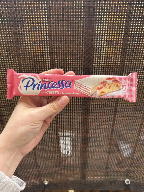Princessa Wafelek o smaku ciasta z truskawkami | 40g