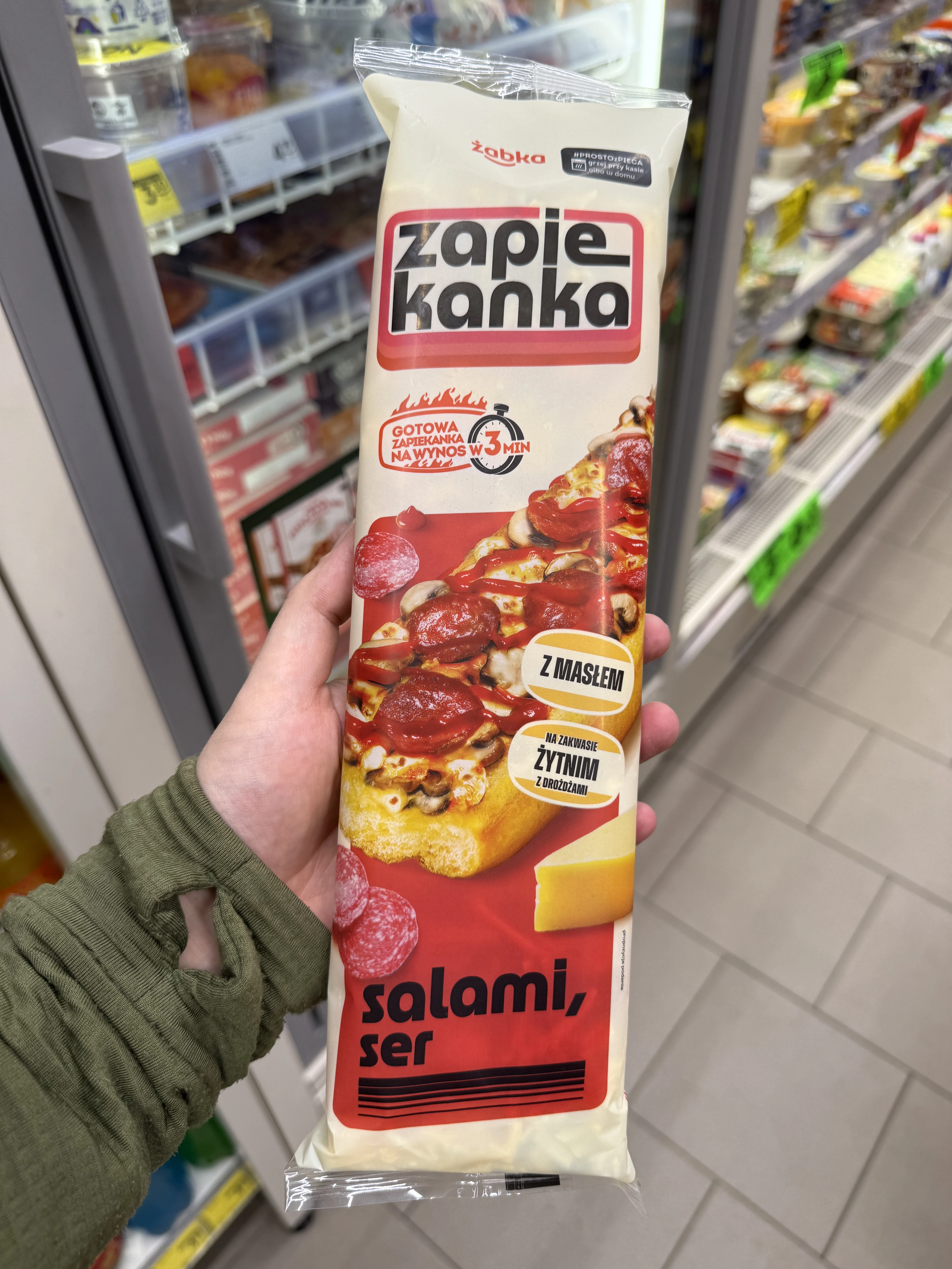 Zapiekanka z salami i serem (Żabka) | 202g