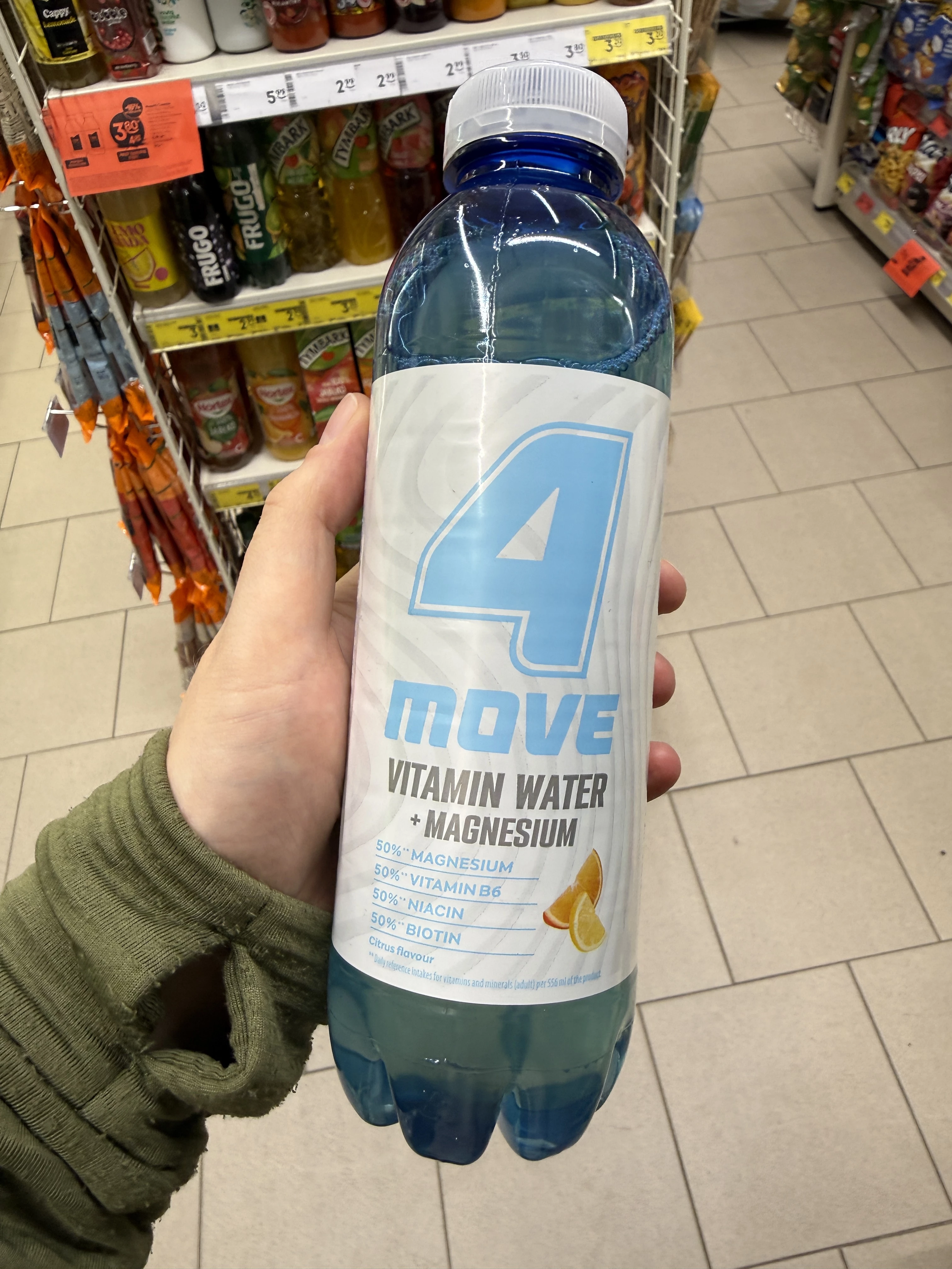 4Move Vitamin Water Magnez + Witaminy, smak cytrusowy | 556ml
