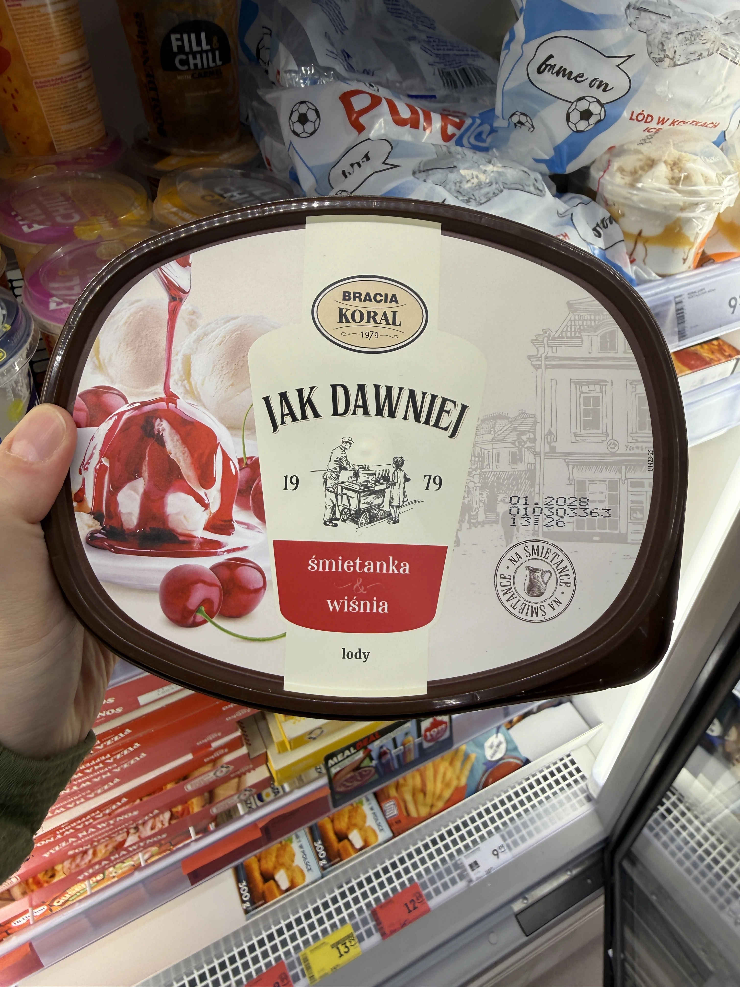 Bracia Koral Jak dawniej Lody śmietanka & wiśnia | 900ml