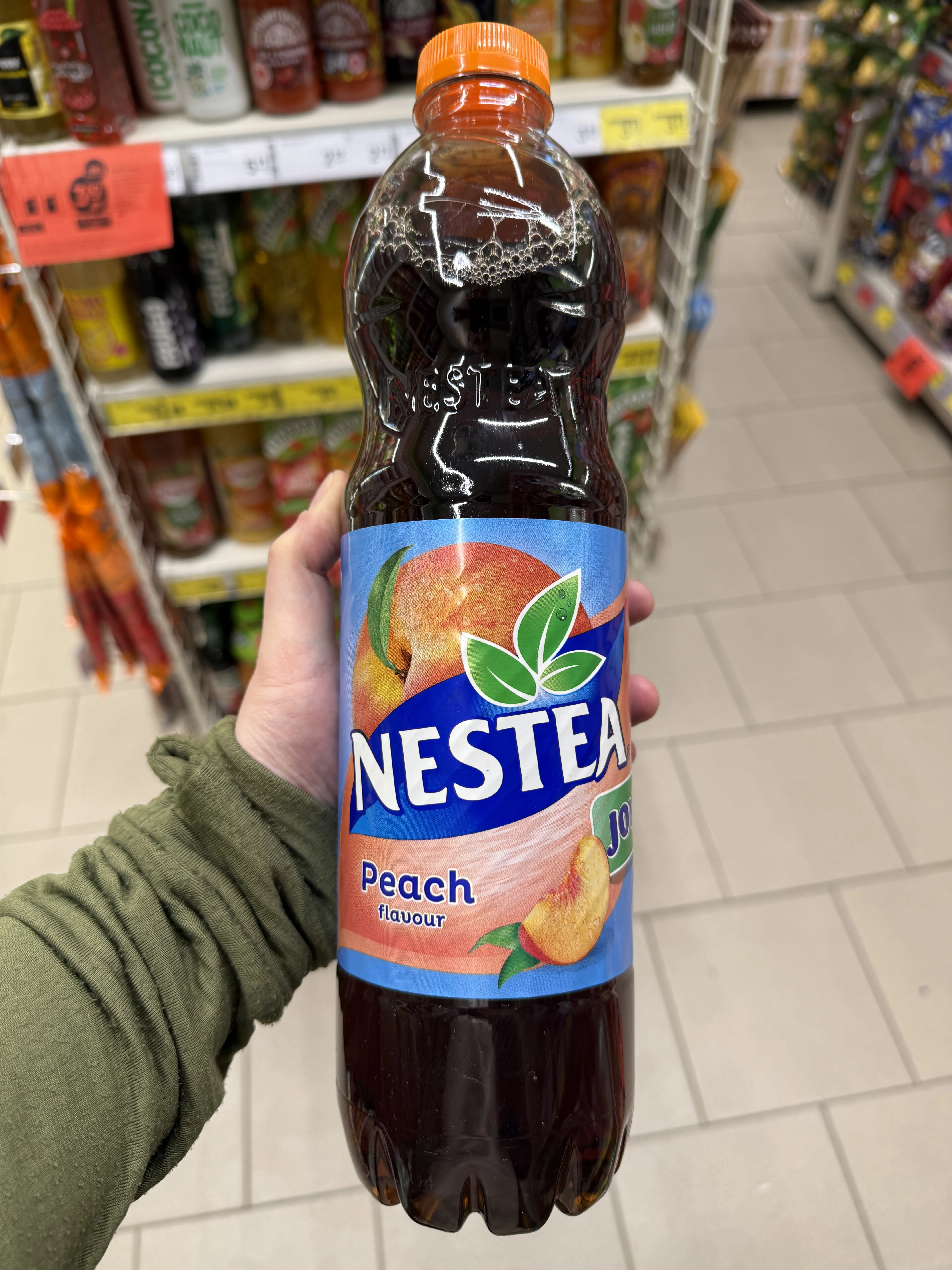 Nestea Joy Napój owocowo-herbaciany o smaku brzoskwiniowym | 1500ml