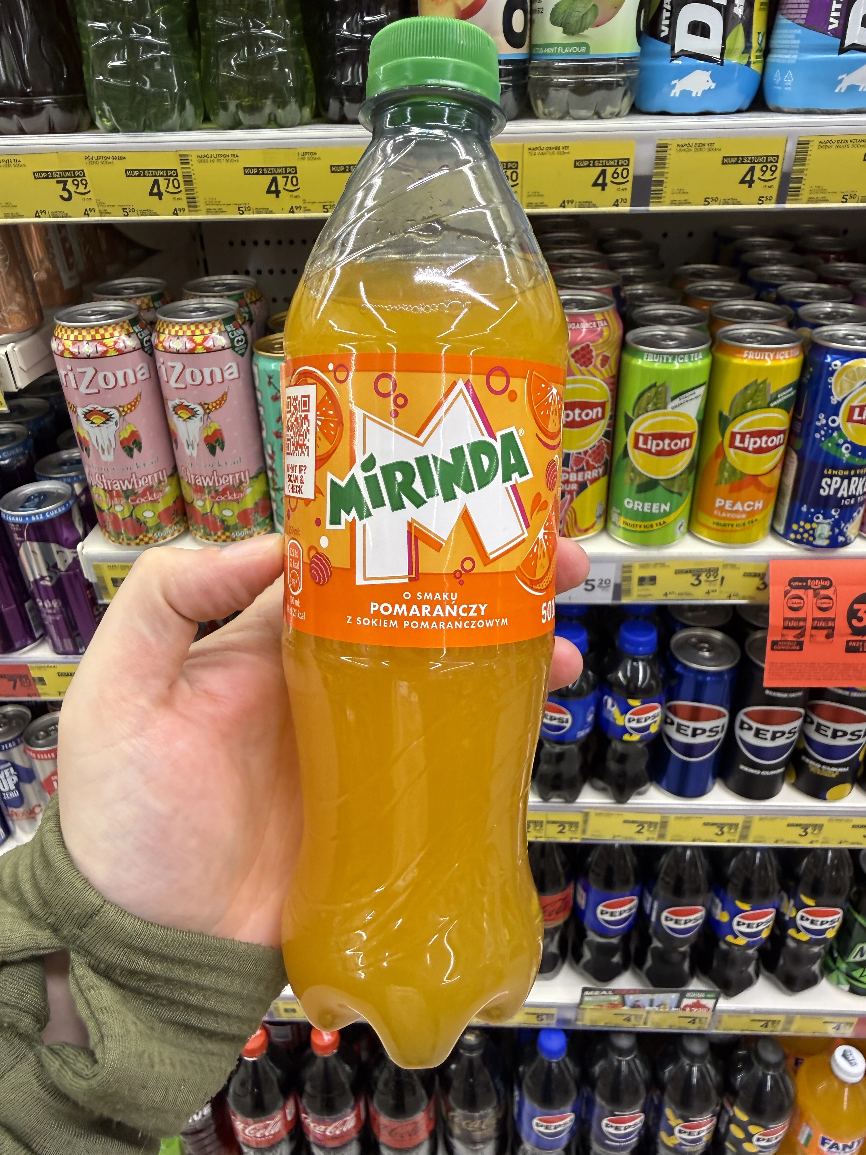 Mirinda Napój gazowany o smaku pomarańczowym | 500ml