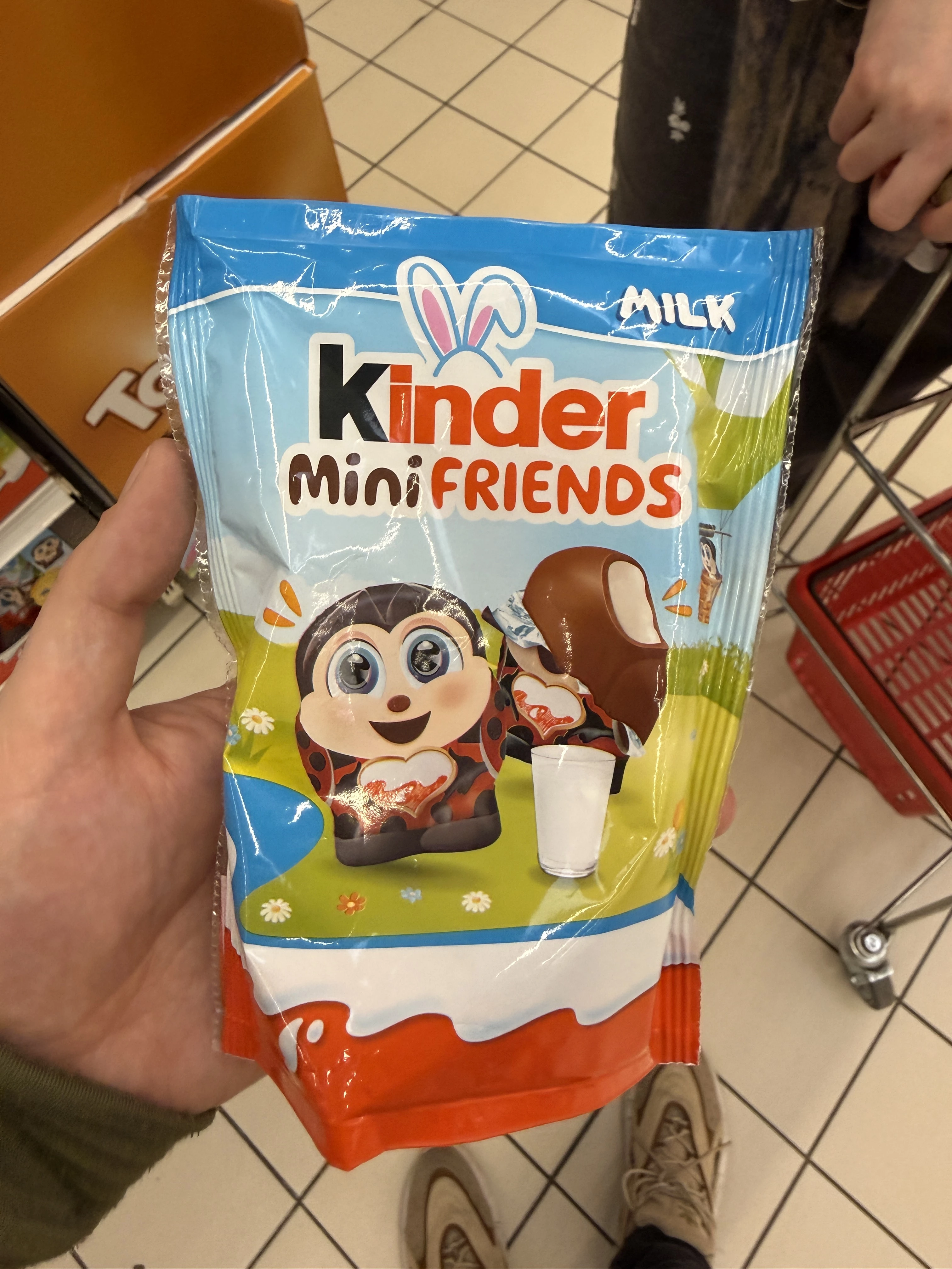 Kinder Mini Friends Milk | 122g