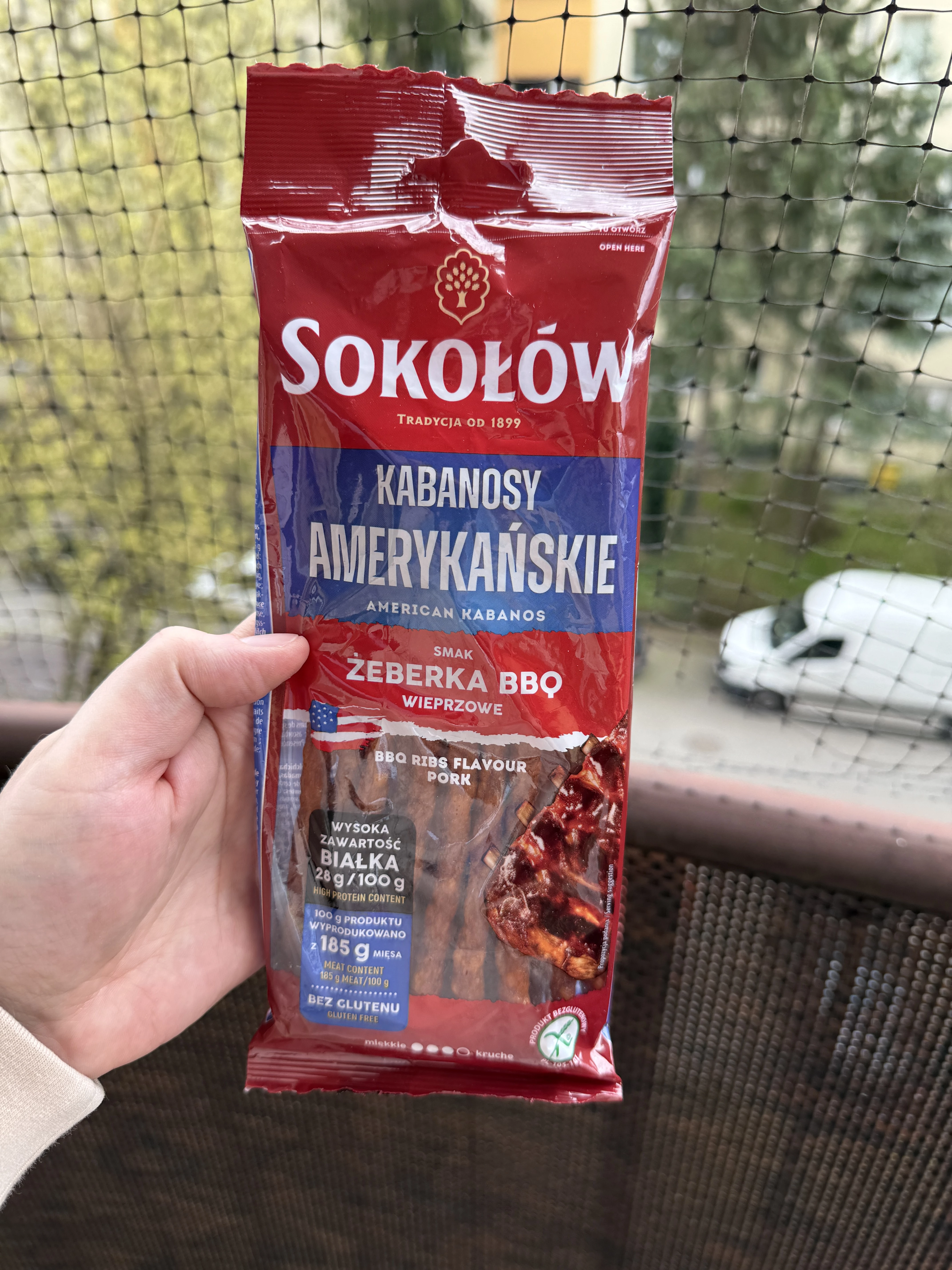Sokołów Kabanosy amerykańskie (smak żeberka BBQ) | 100g