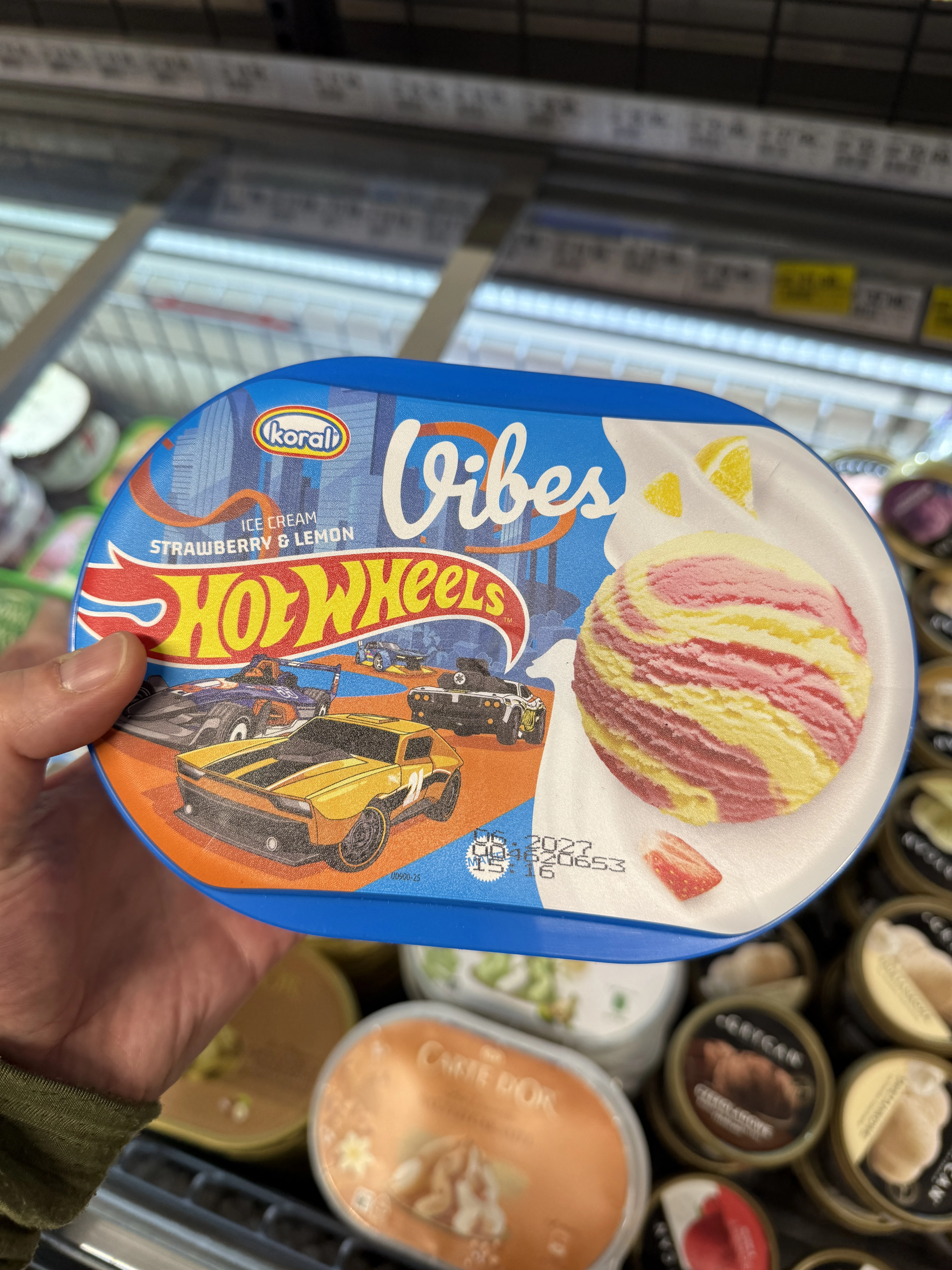 Koral Vibes Hot Wheels truskawkowo-cytrynowe | 475g