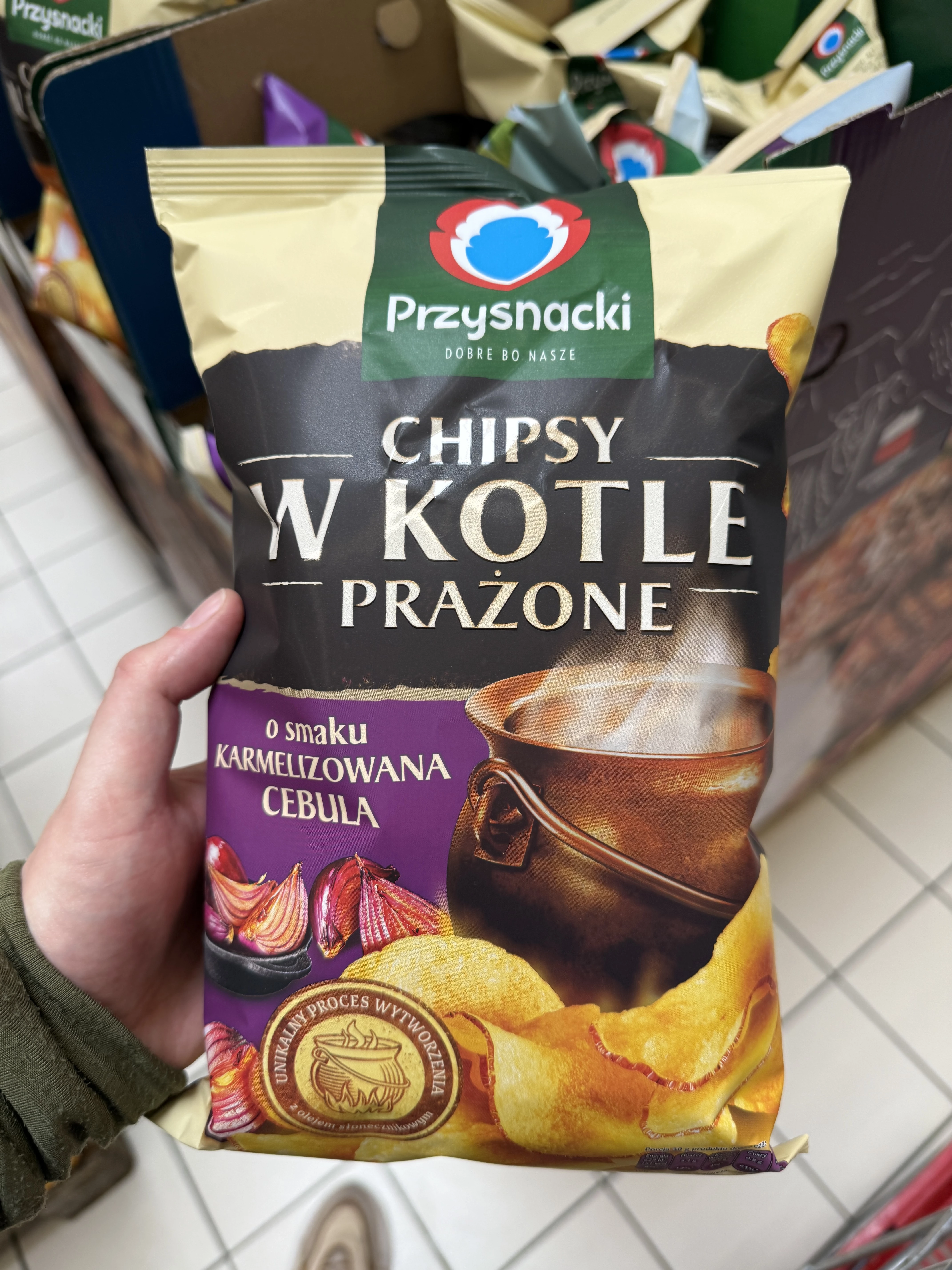 Przysnacki Chipsy w kotle prażone o smaku karmelizowana cebula | 125g