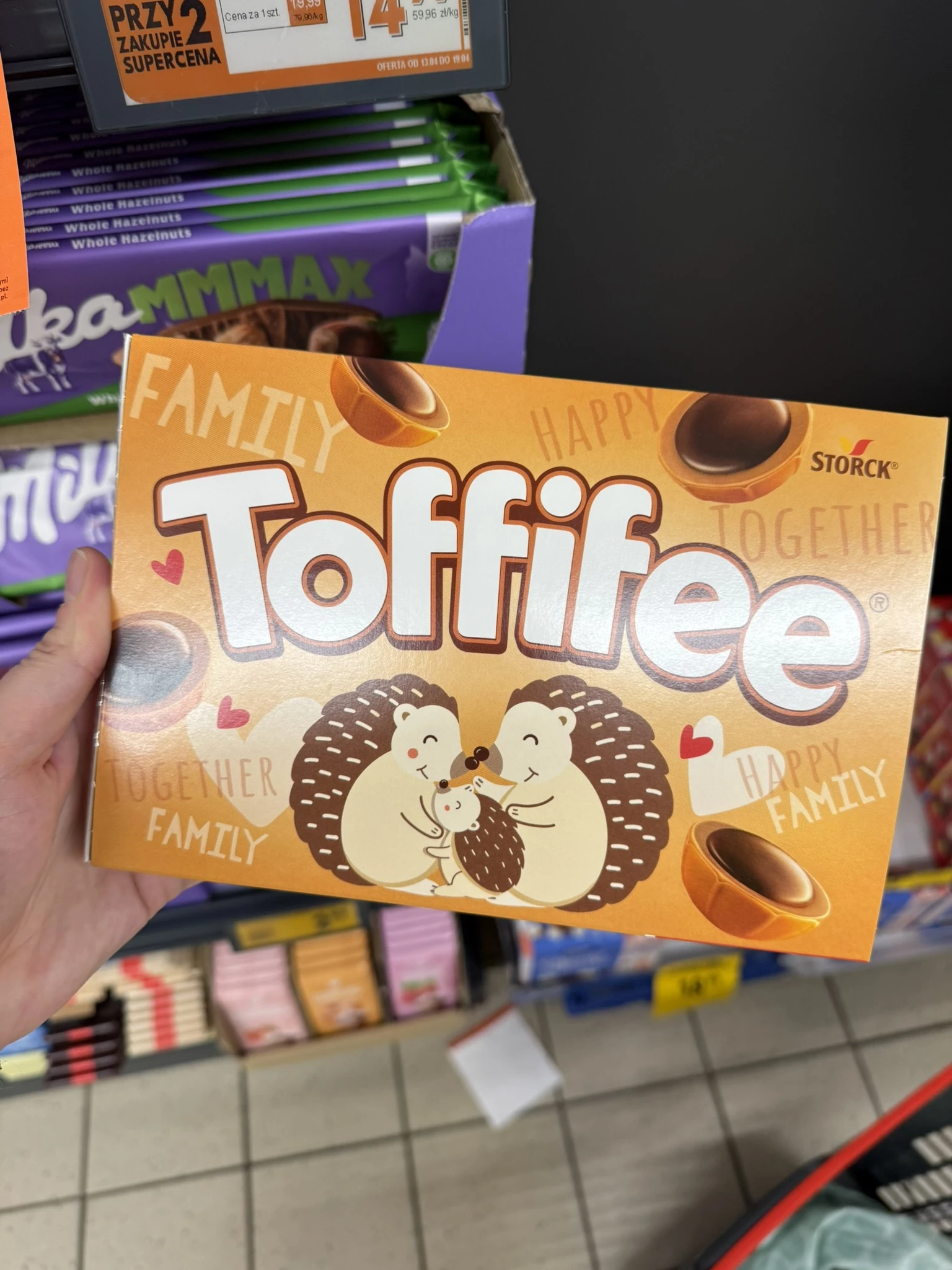 Toffifee „FAMILY”, „HAPPY”, „TOGETHER”, „HAPPY FAMILY” | 200g