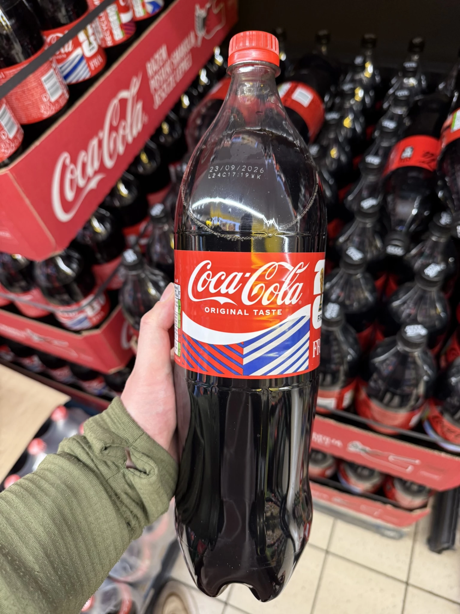 Coca-Cola Original Taste FRA FIFA World Cup 26 | 1750ml