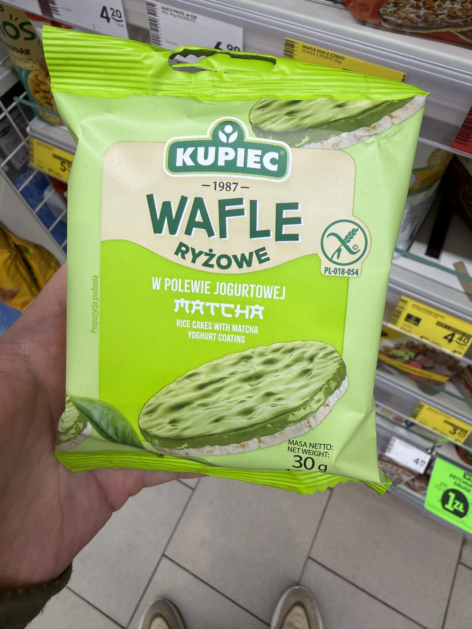Kupiec Wafle ryżowe w polewie jogurtowej Matcha | 30g