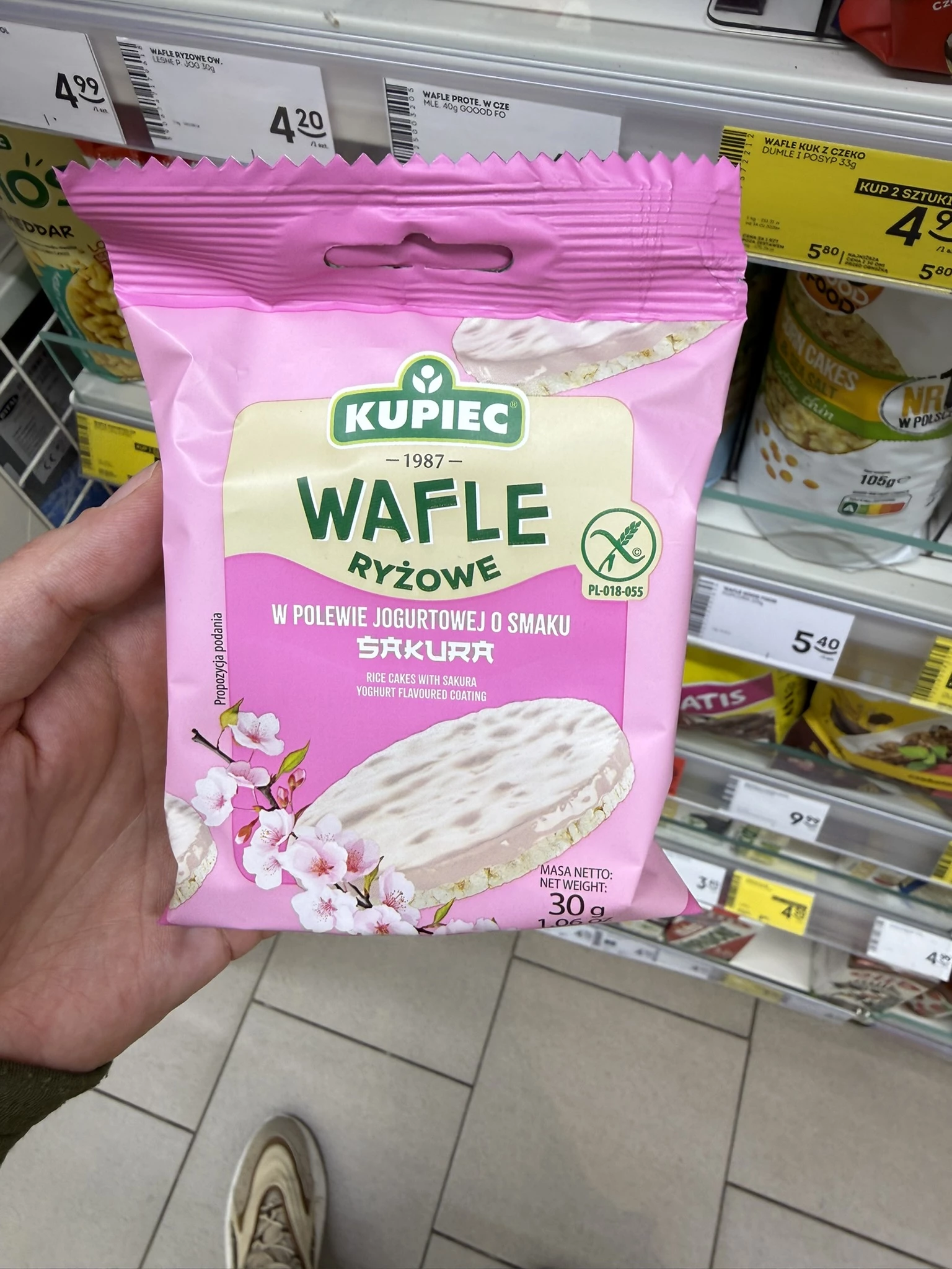 Kupiec Wafle ryżowe w polewie jogurtowej o smaku sakura |  30g