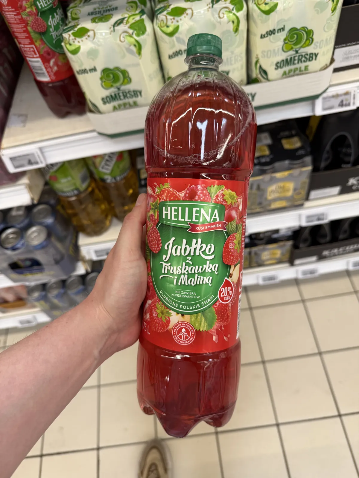 Hellena Napój Niegazowany Jabłko z Truskawką i Maliną | 1750ml