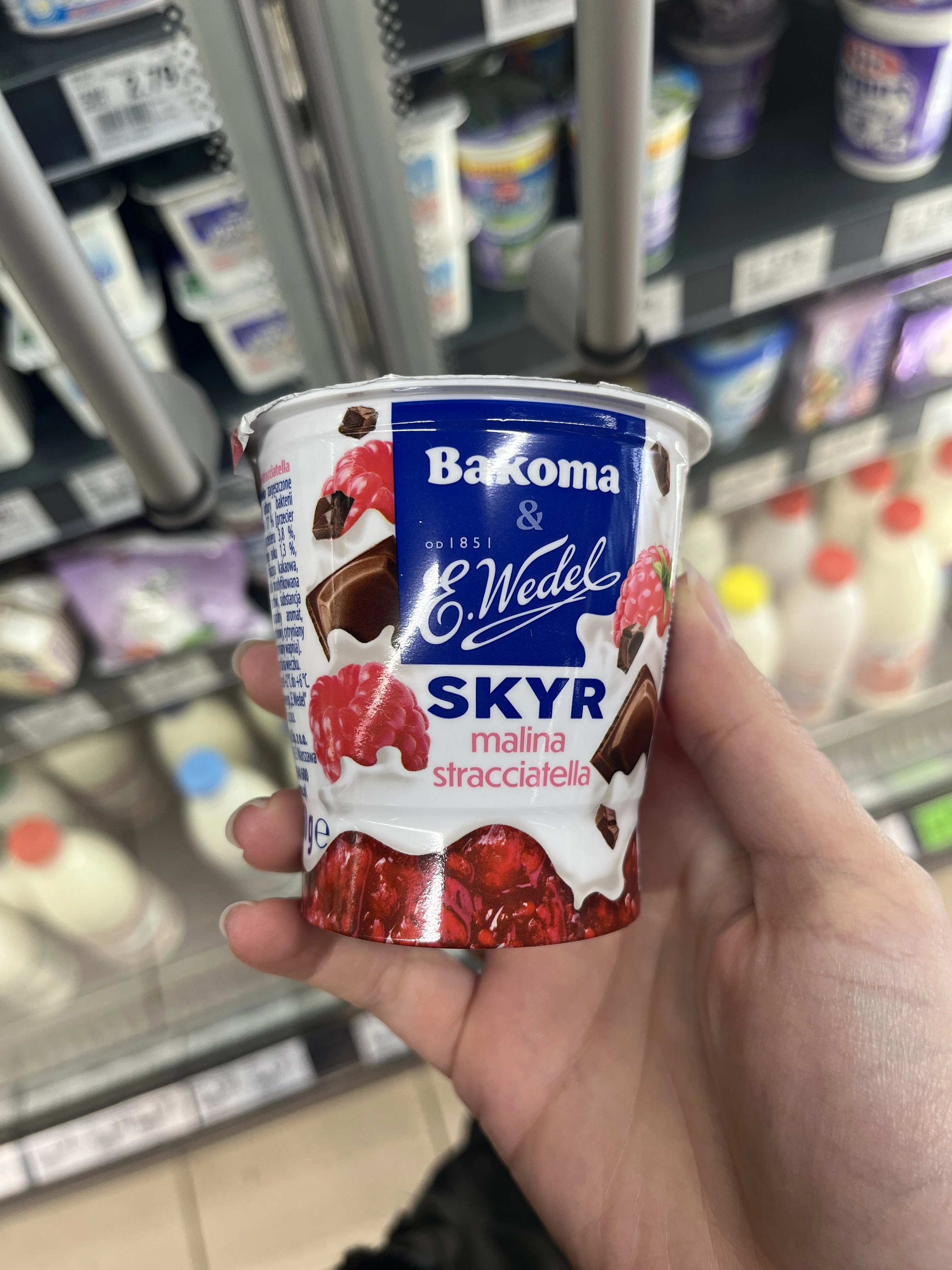 Bakoma & E.Wedel Skyr malina stracciatella | 150g