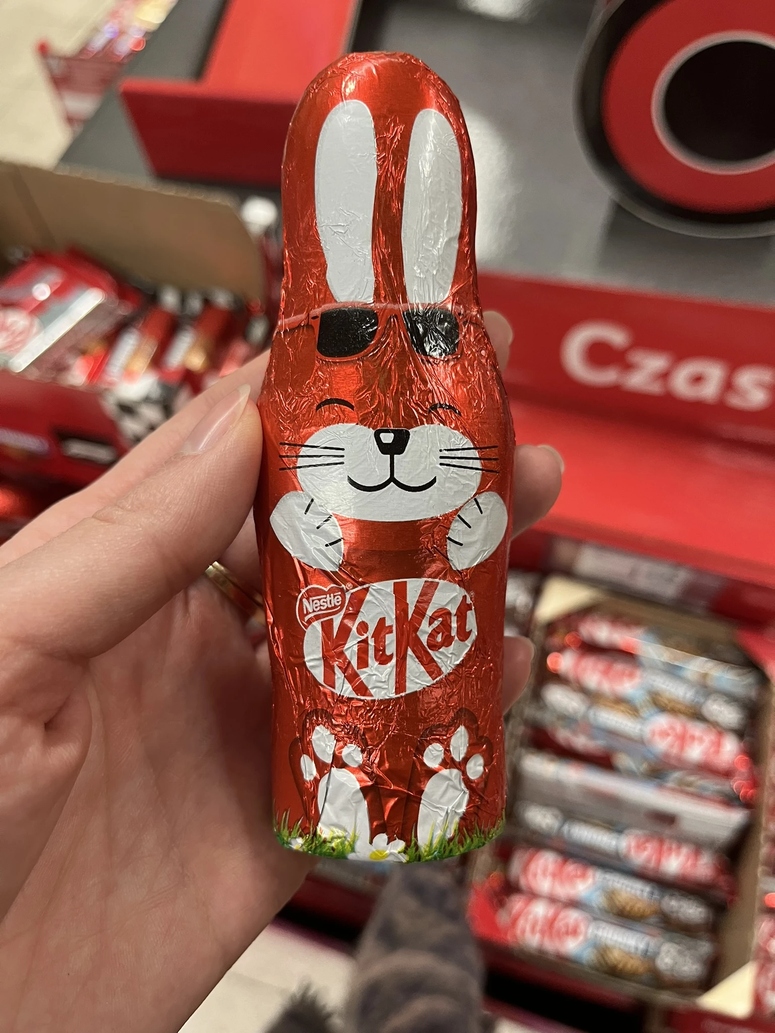 KitKat Zając Wielkanocny – pusta figurka z mlecznej czekolady z chrupkami zbożowymi | 45g