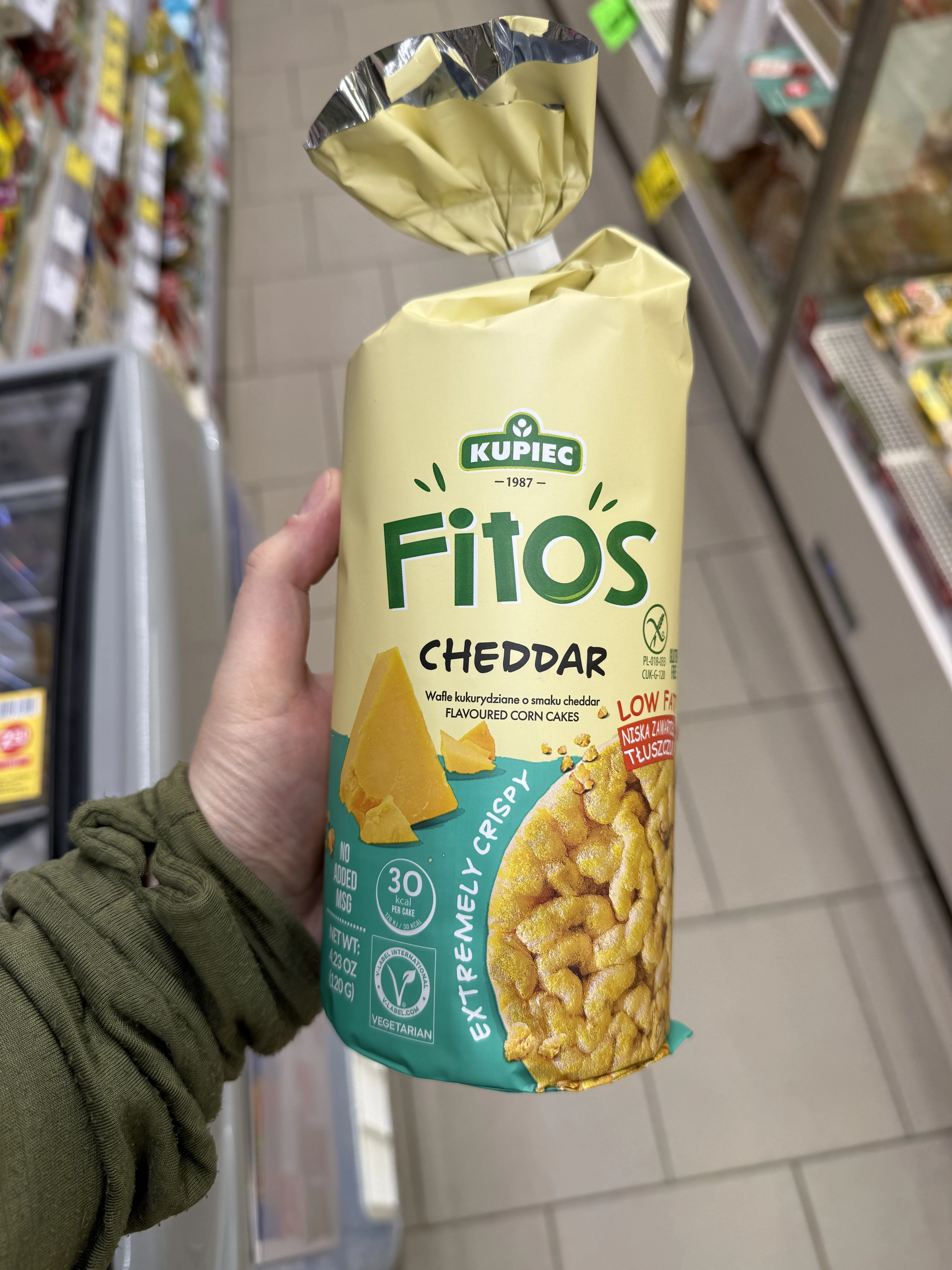 Kupiec Fitos Wafle kukurydziane o smaku cheddar | 120g