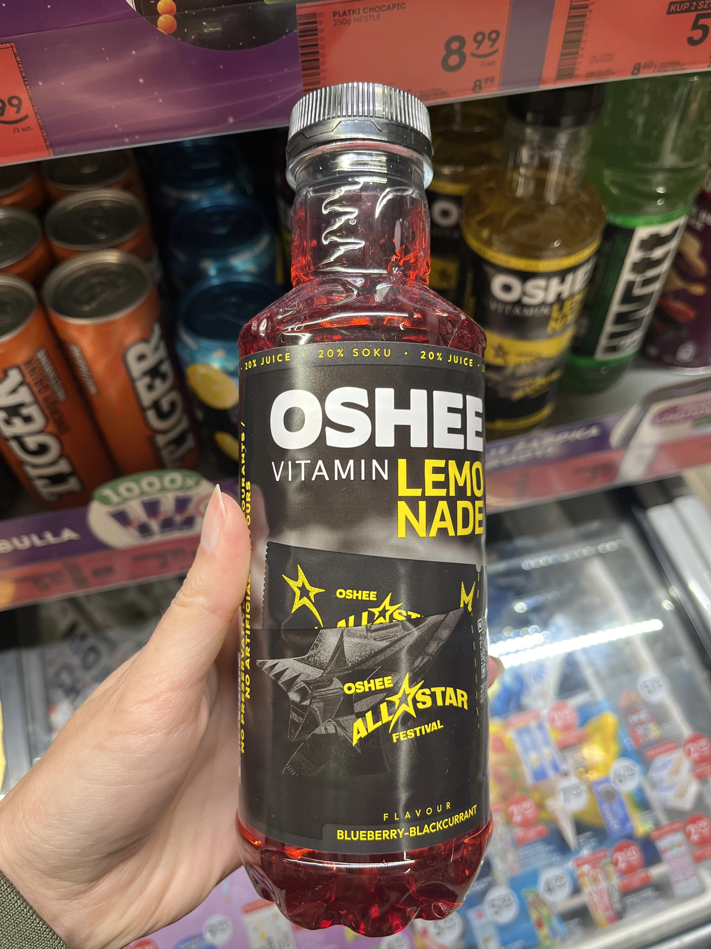 Oshee Vitamin Lemonade – All Star Festival, Flavour Blueberry-Blackcurrant | 555ml