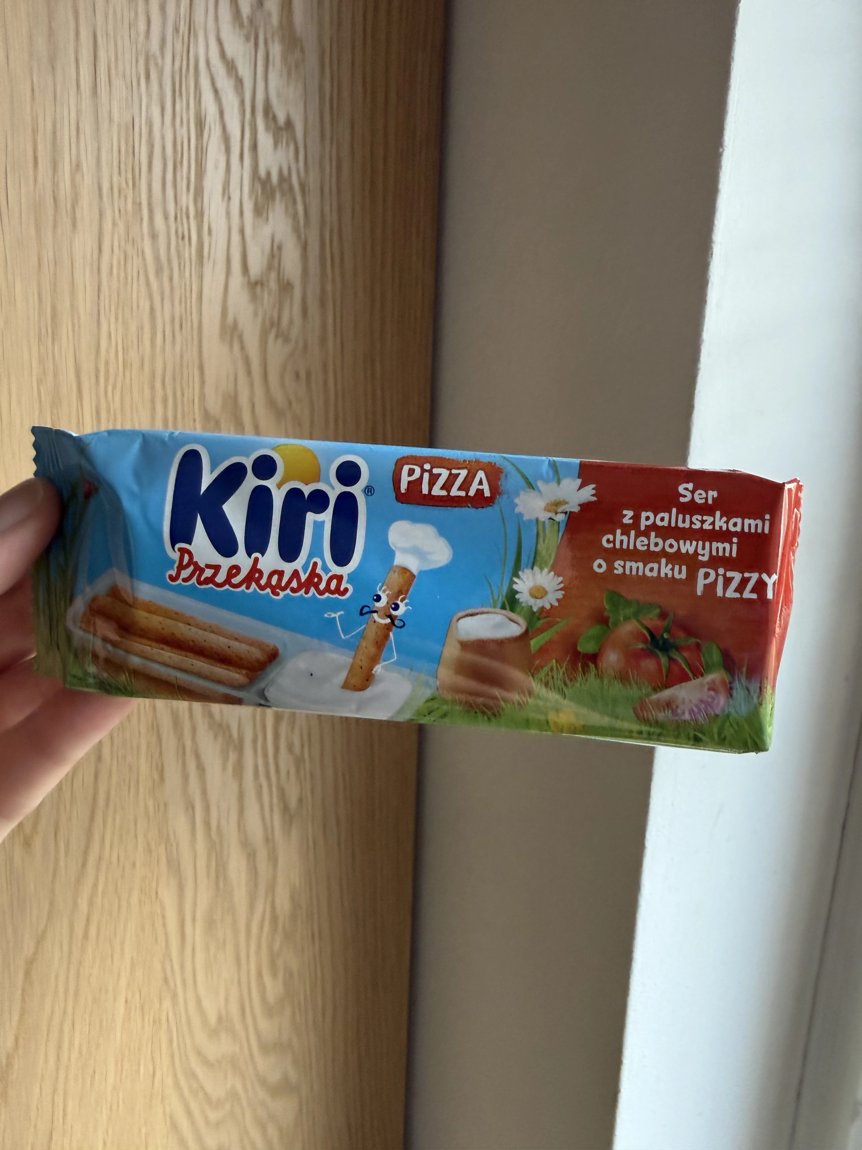 Kiri Przekąska ser z paluszkami o smaku pizzy | 35g
