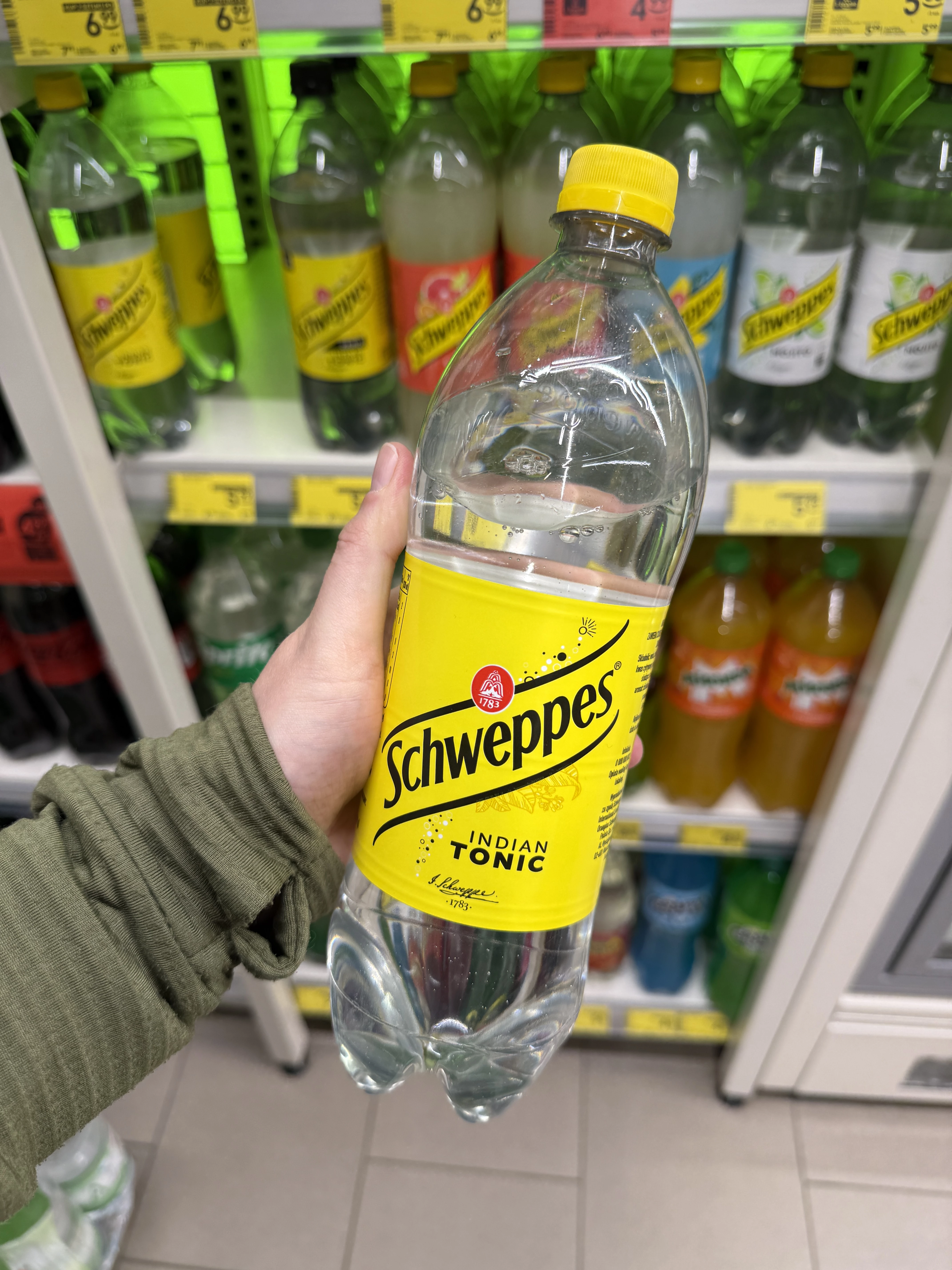 Schweppes Indian Tonic | 850ml