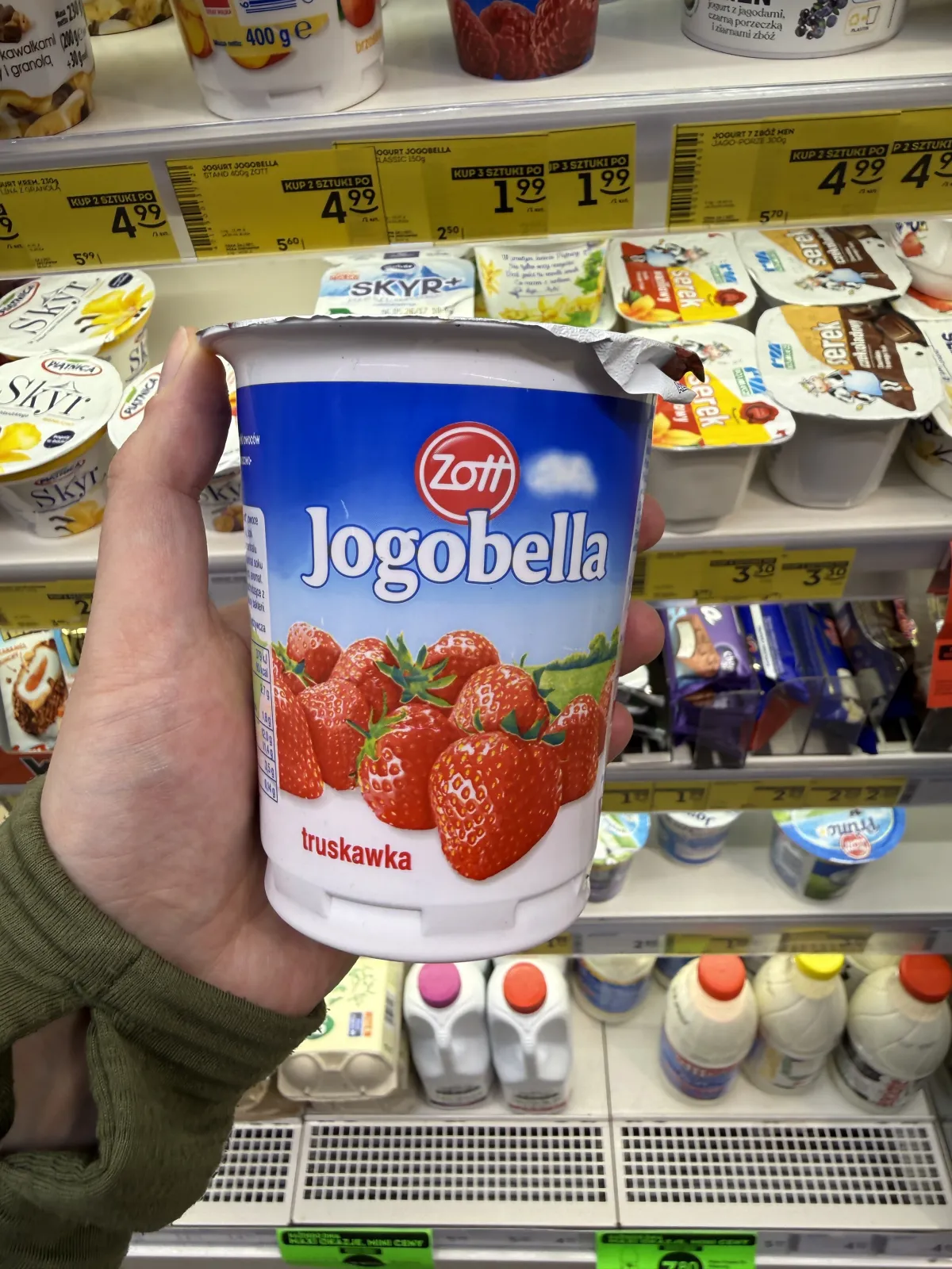 Zott Jogobella jogurt truskawkowy | 400g