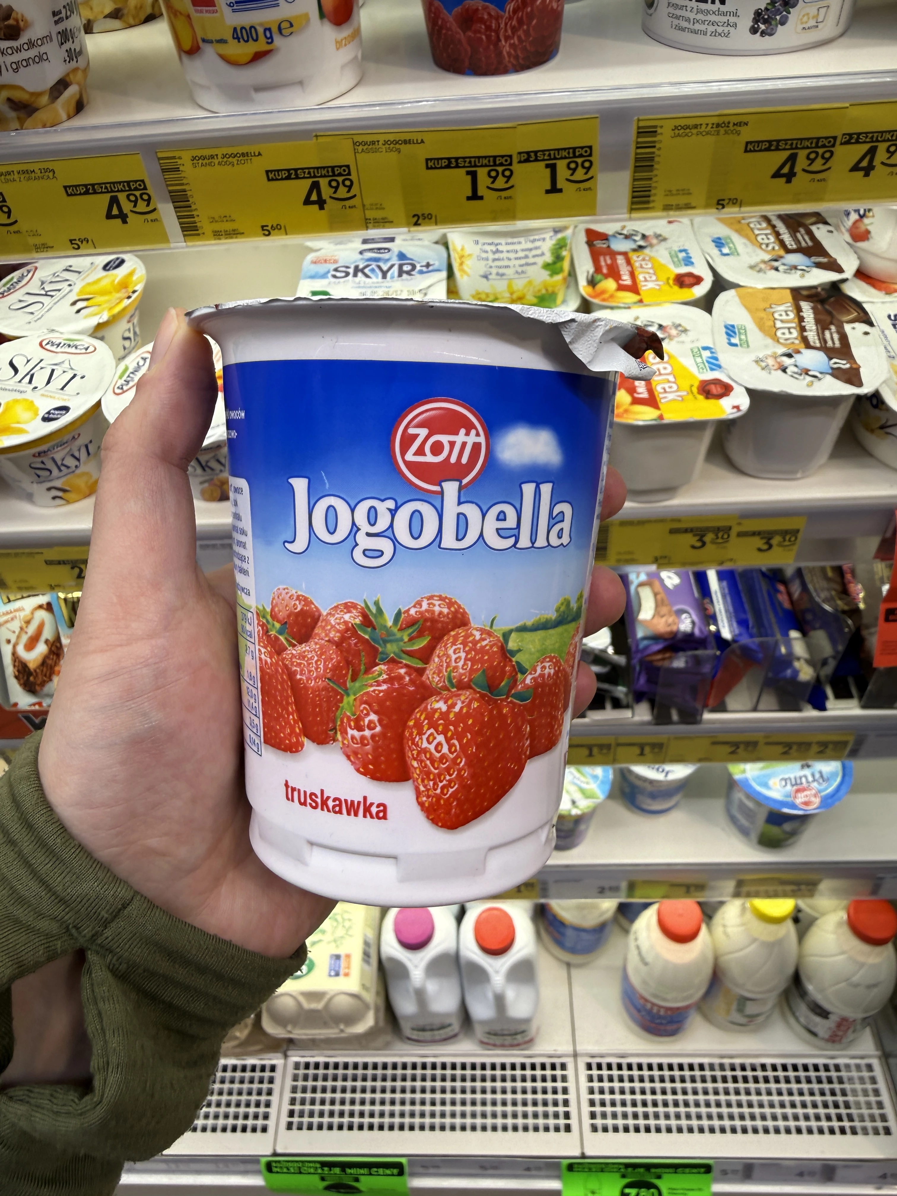 Zott Jogobella jogurt truskawkowy | 400g