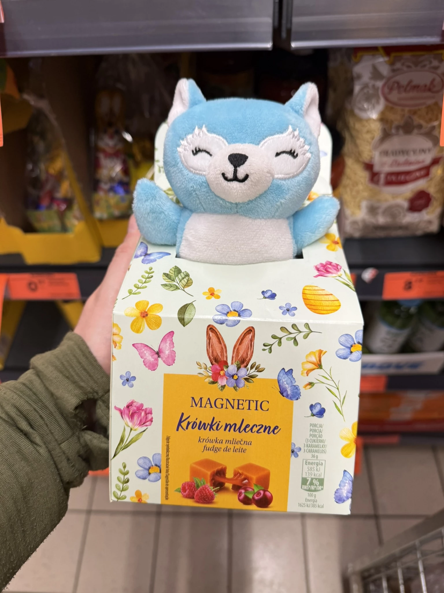 Magnetic Krówki mleczne o smaku malinowym i wiśniowym z maskotką niebieski lisek | 90g