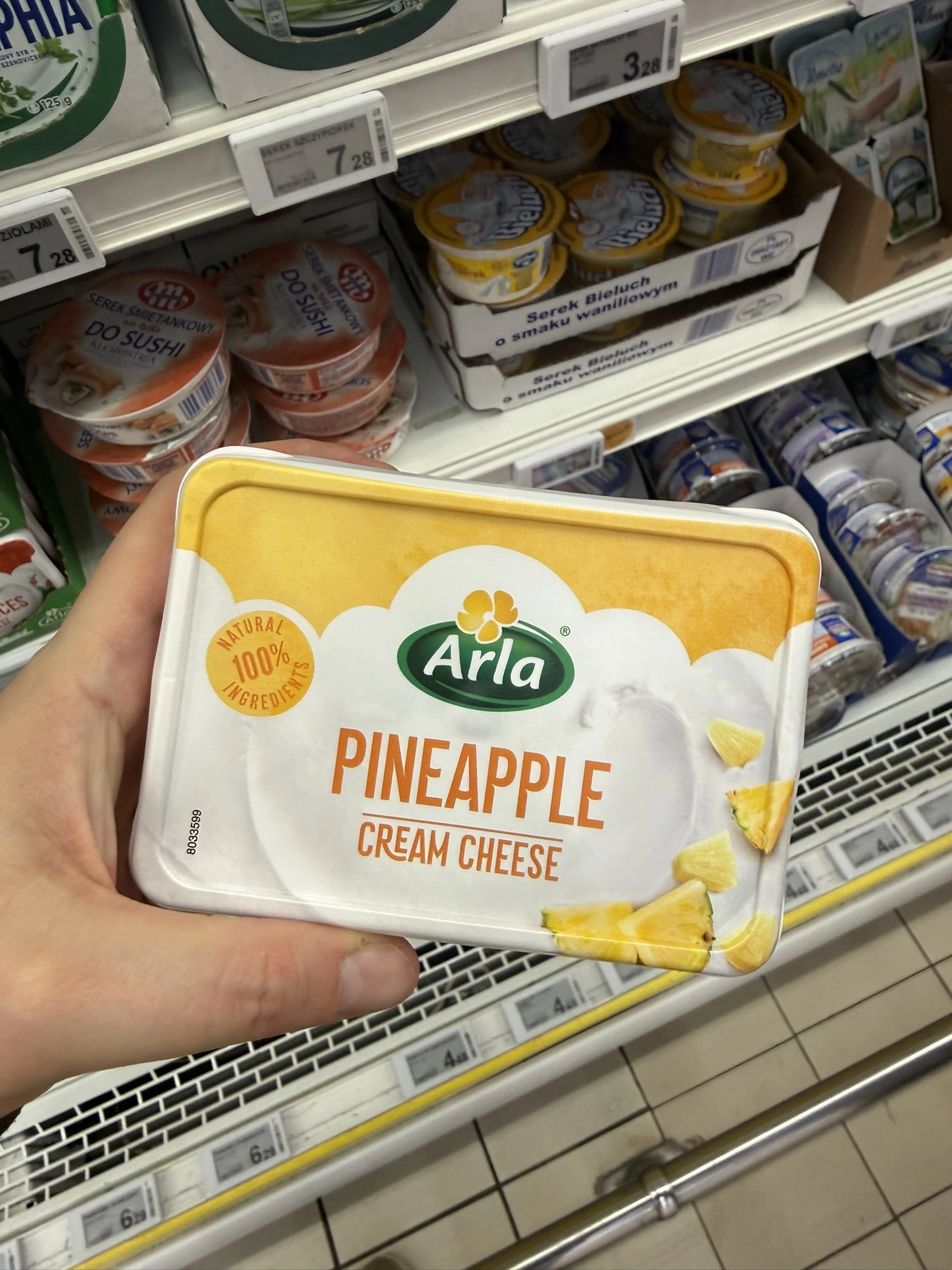 Arla Pineapple Cream Cheese | 200g
