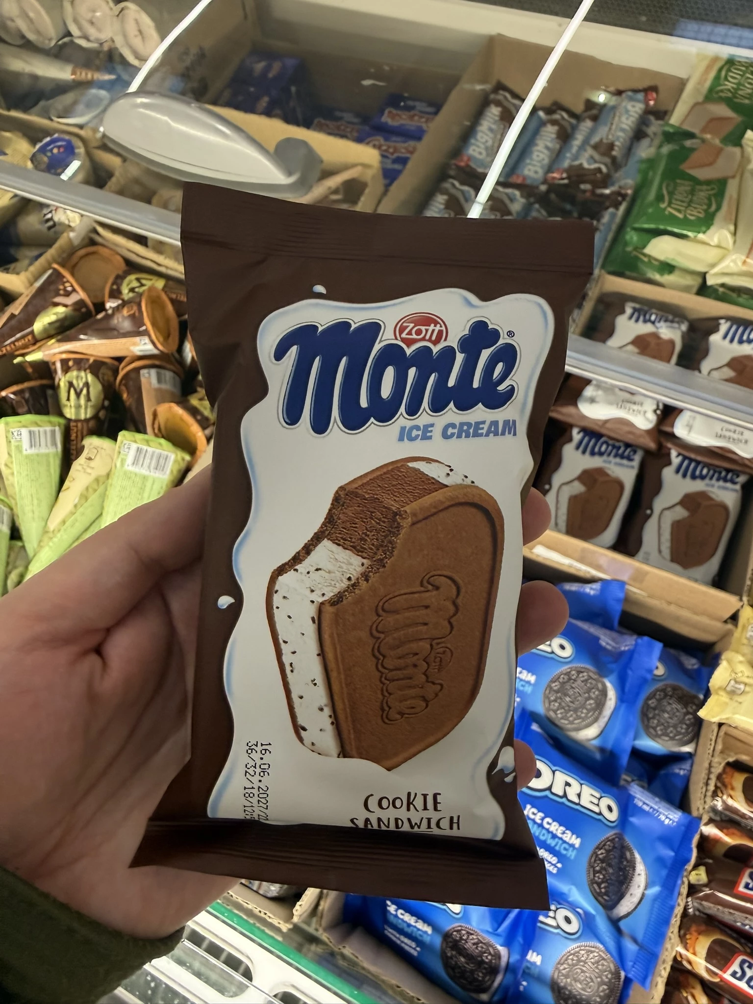 Ice Cream Cookie Sandwich Monte | 120ml