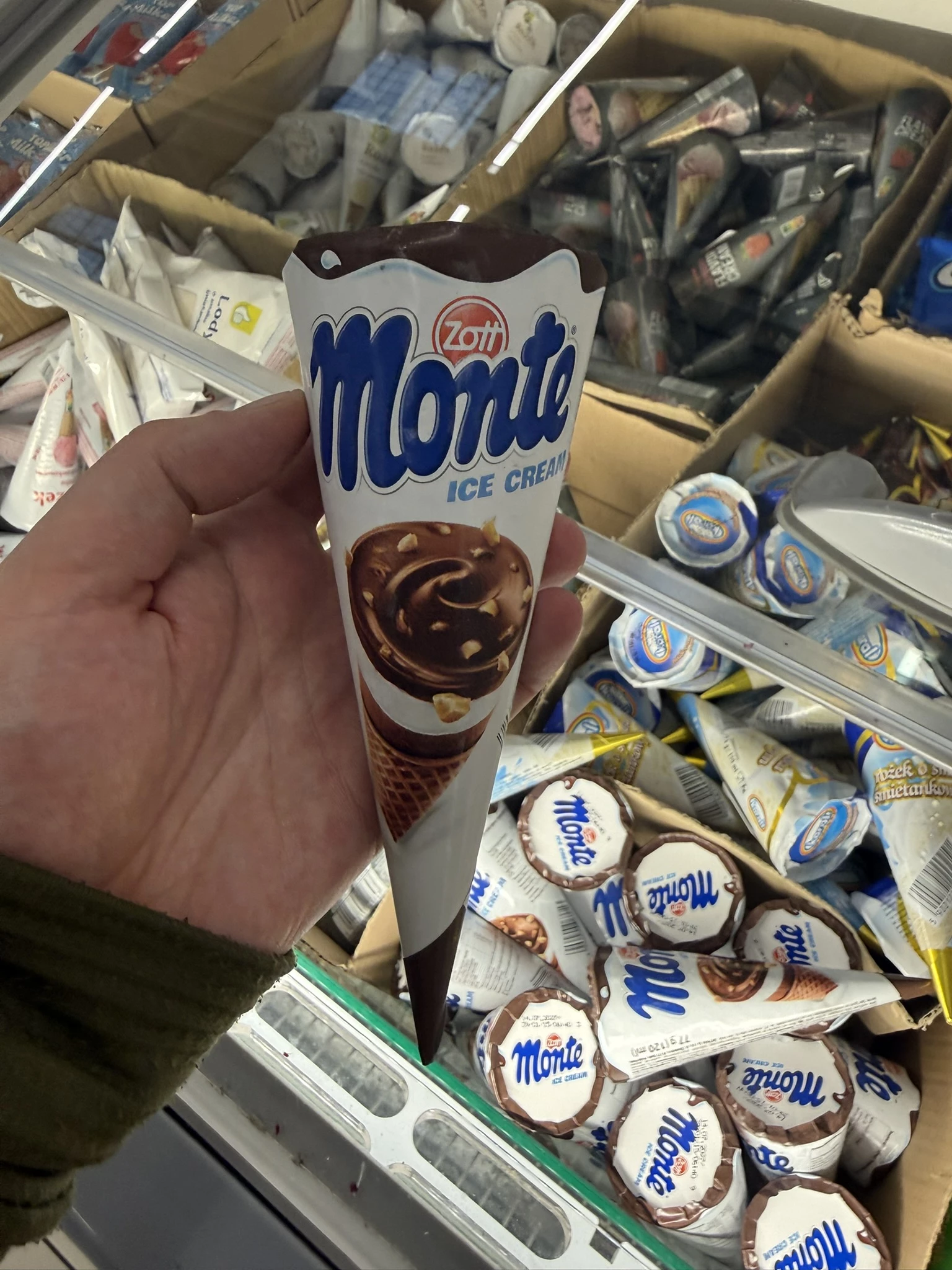 Zott Monte Ice Cream Lody rożek | 77g / 120ml