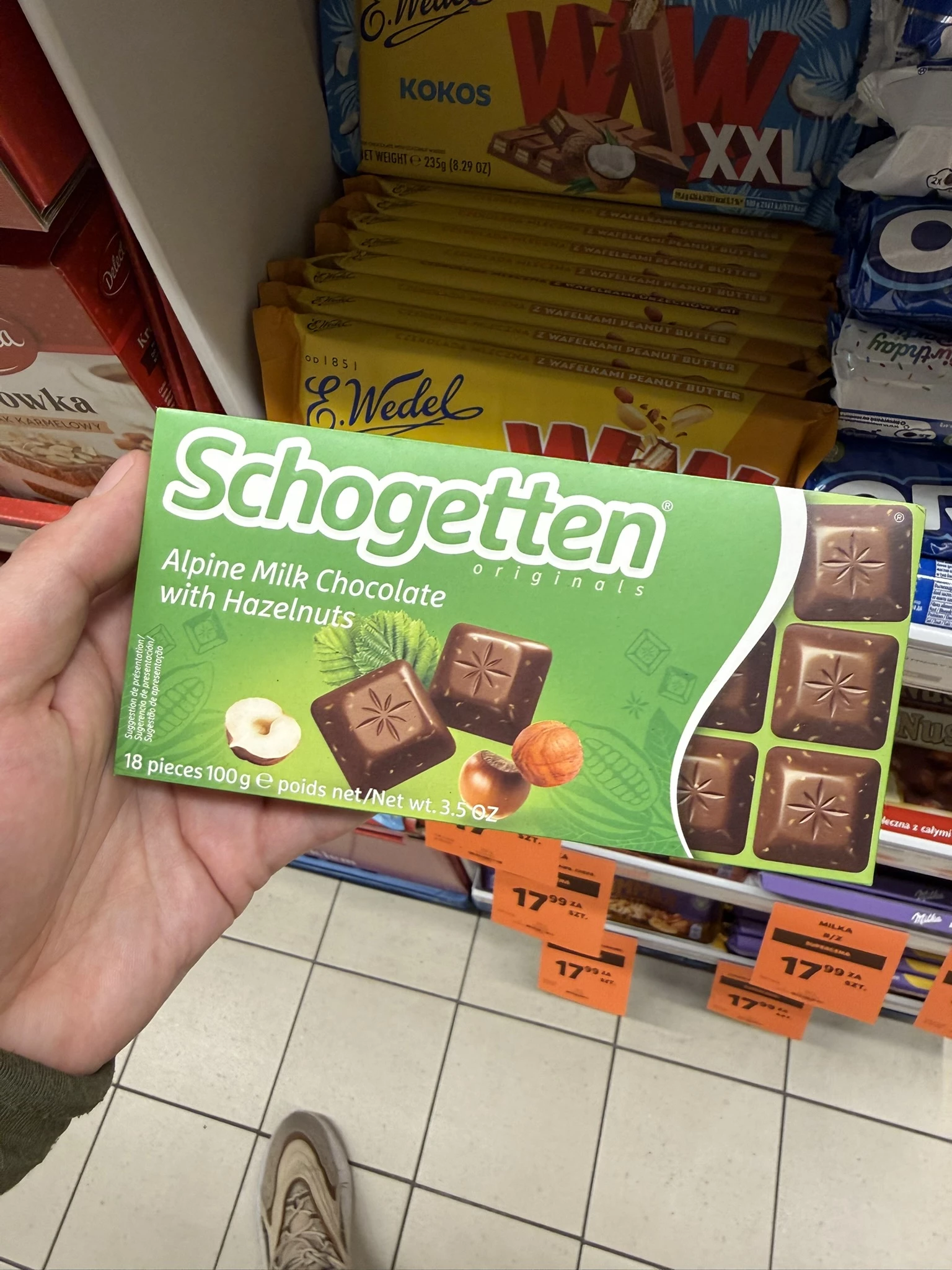 Schogetten Alpine Milk Chocolate with Hazelnuts | 100g