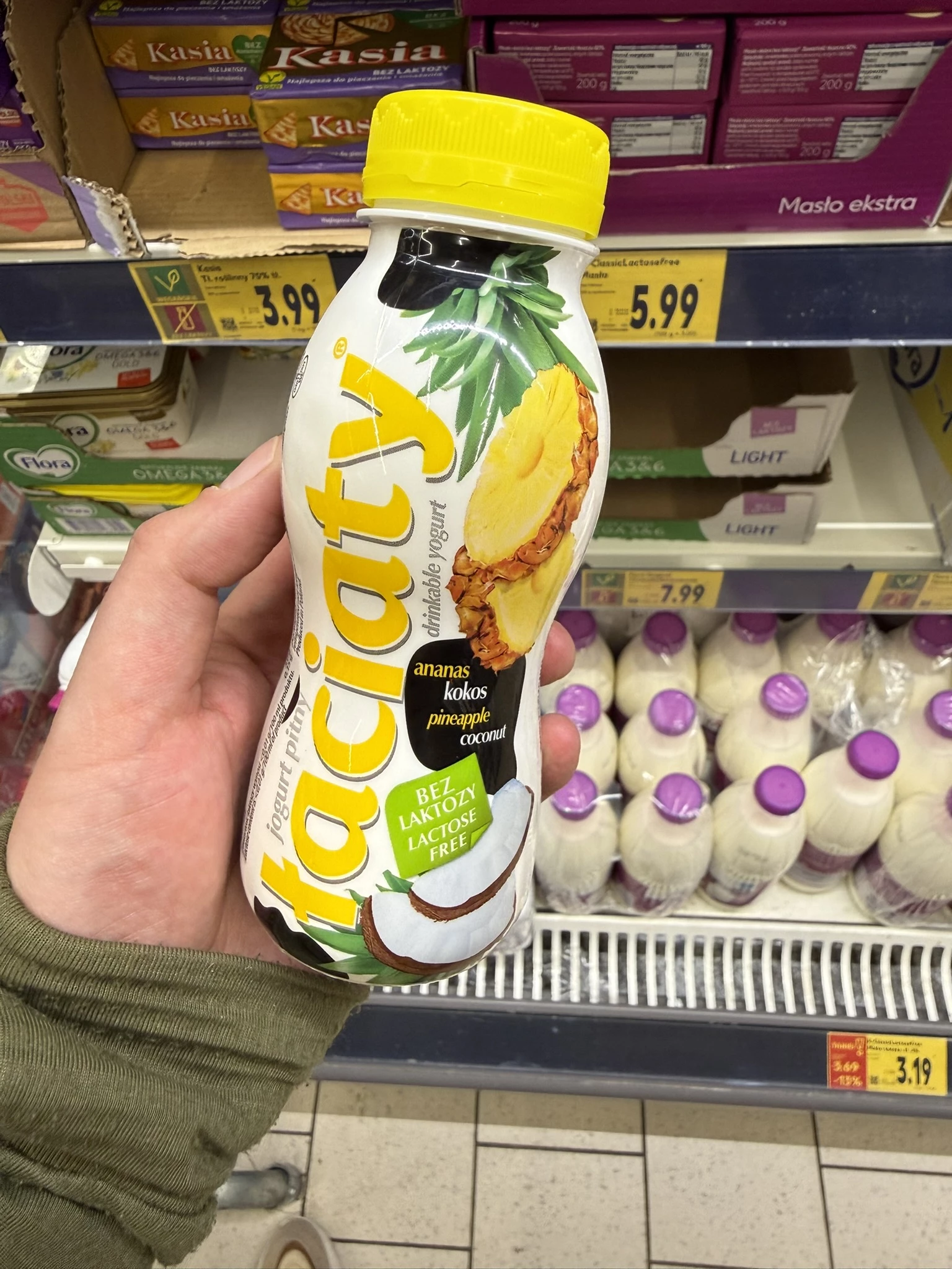 Łaciaty Jogurt pitny ananas kokos bez laktozy | 250ml