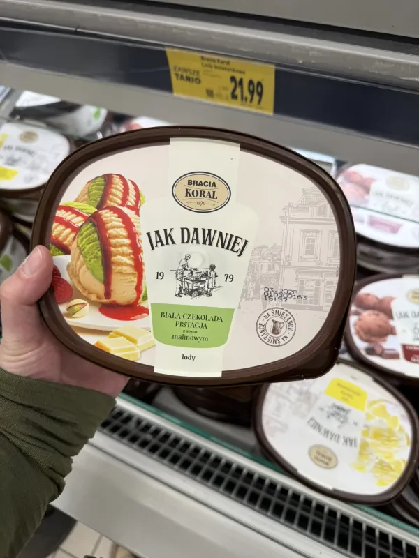 Bracia Koral Jak Dawniej Biała Czekolada i Pistacja z Sosem Malinowym | 550g / 900ml