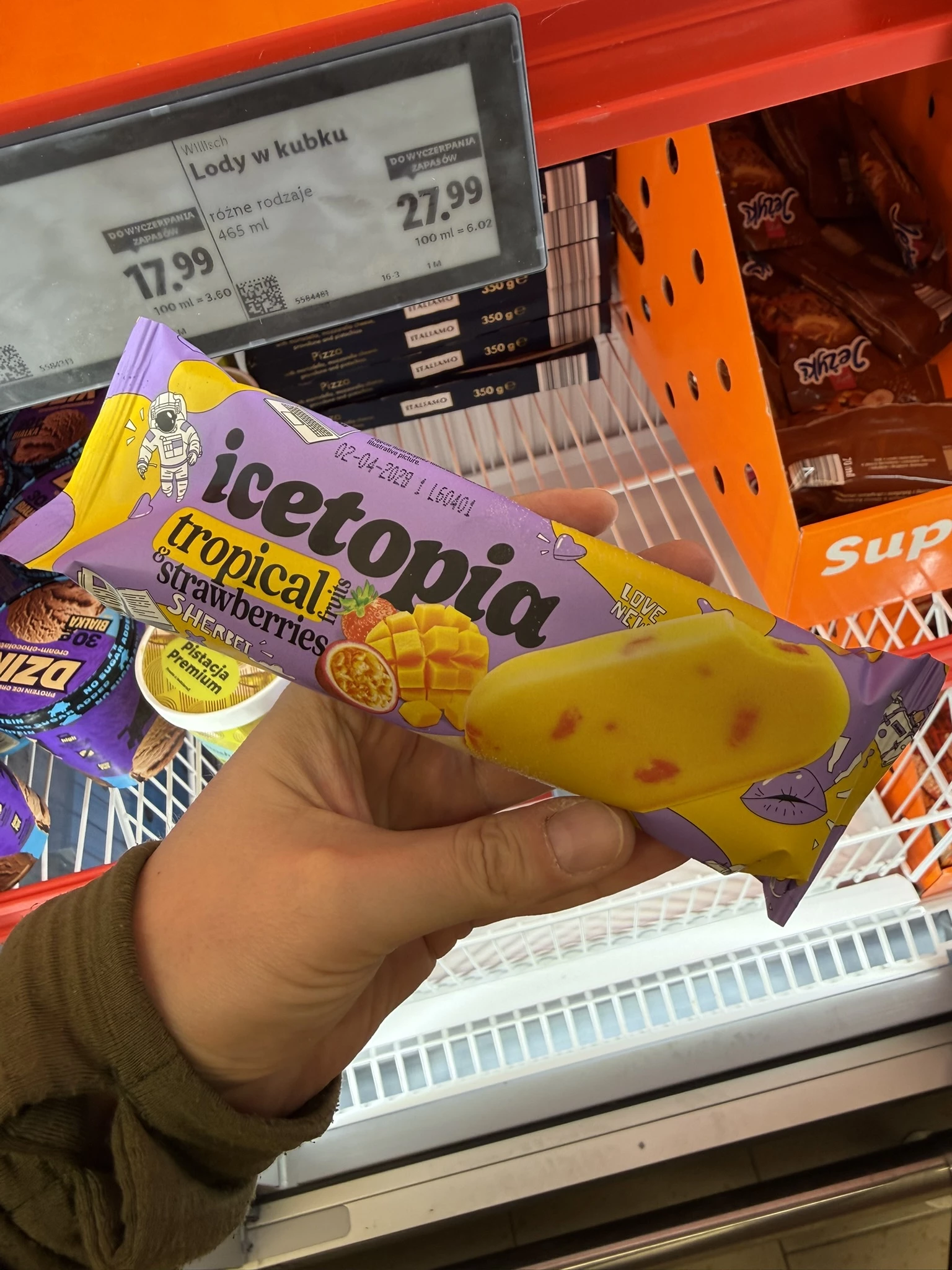 Icetopia Tropical Fruits & Strawberries Sherbet | 70g