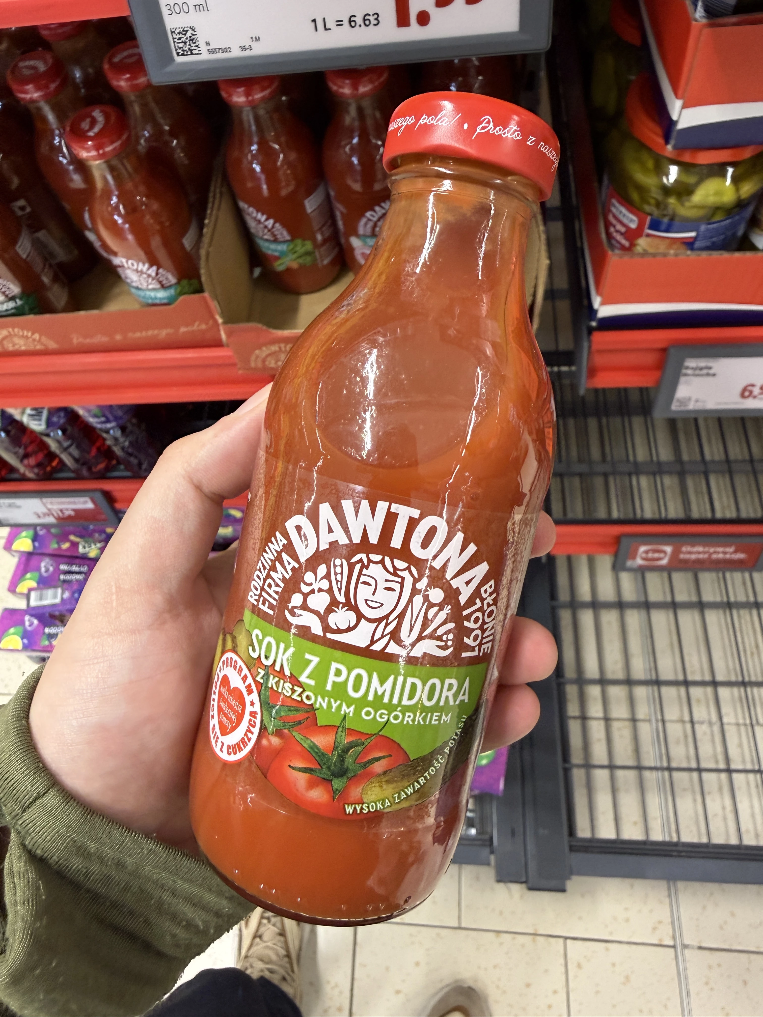 Dawtona Sok pomidorowy z kiszonymi ogórkami | 300ml