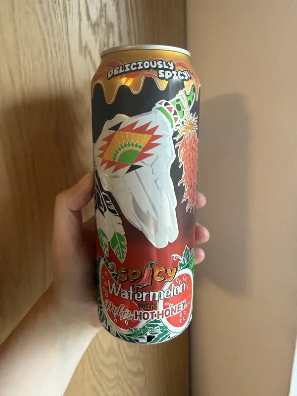 AriZona Spicy Watermelon with Mike’s Hot Honey | 650ml