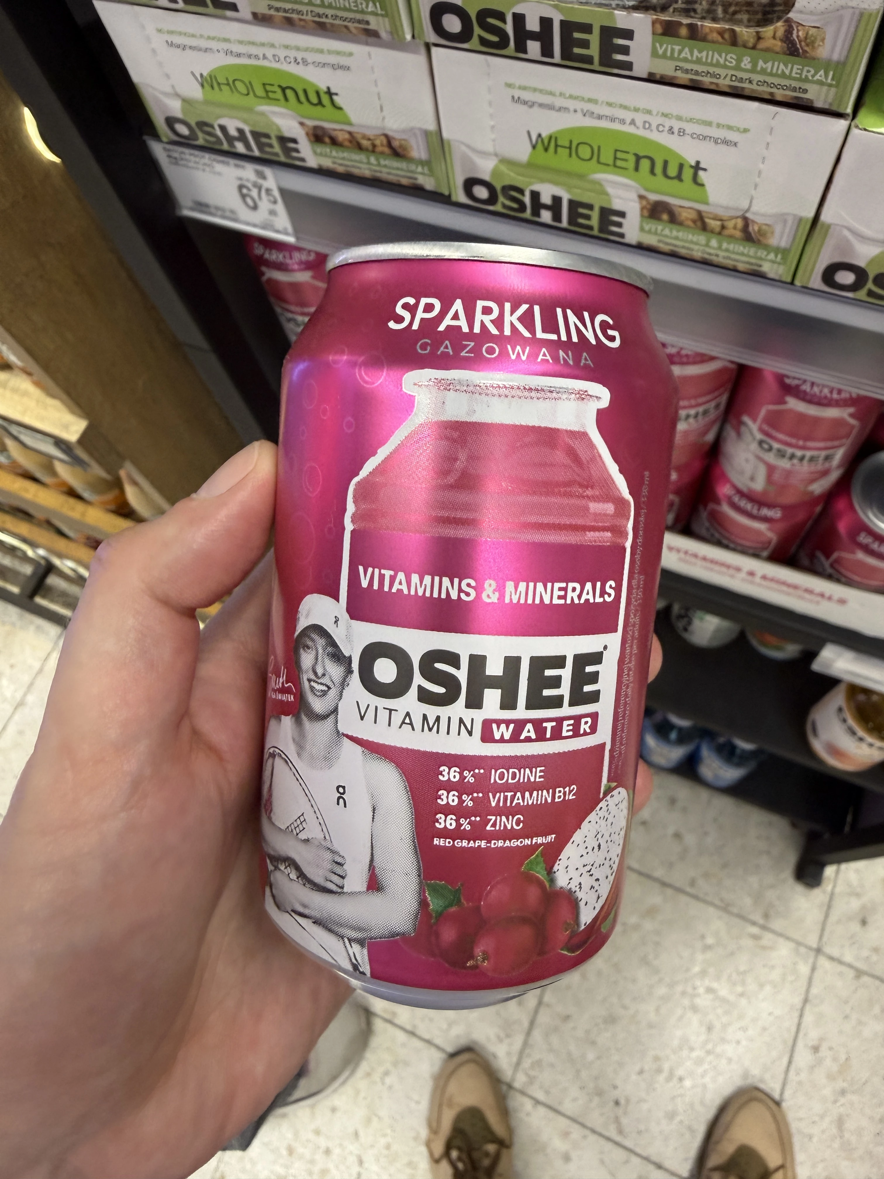 OSHEE Vitamin Water Sparkling Red Grape-Dragon Fruit | 330ml