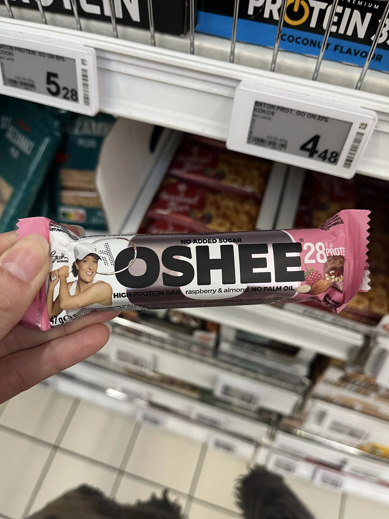 OSHEE & IGA Team Baton proteinowy malina-migdał | 47g