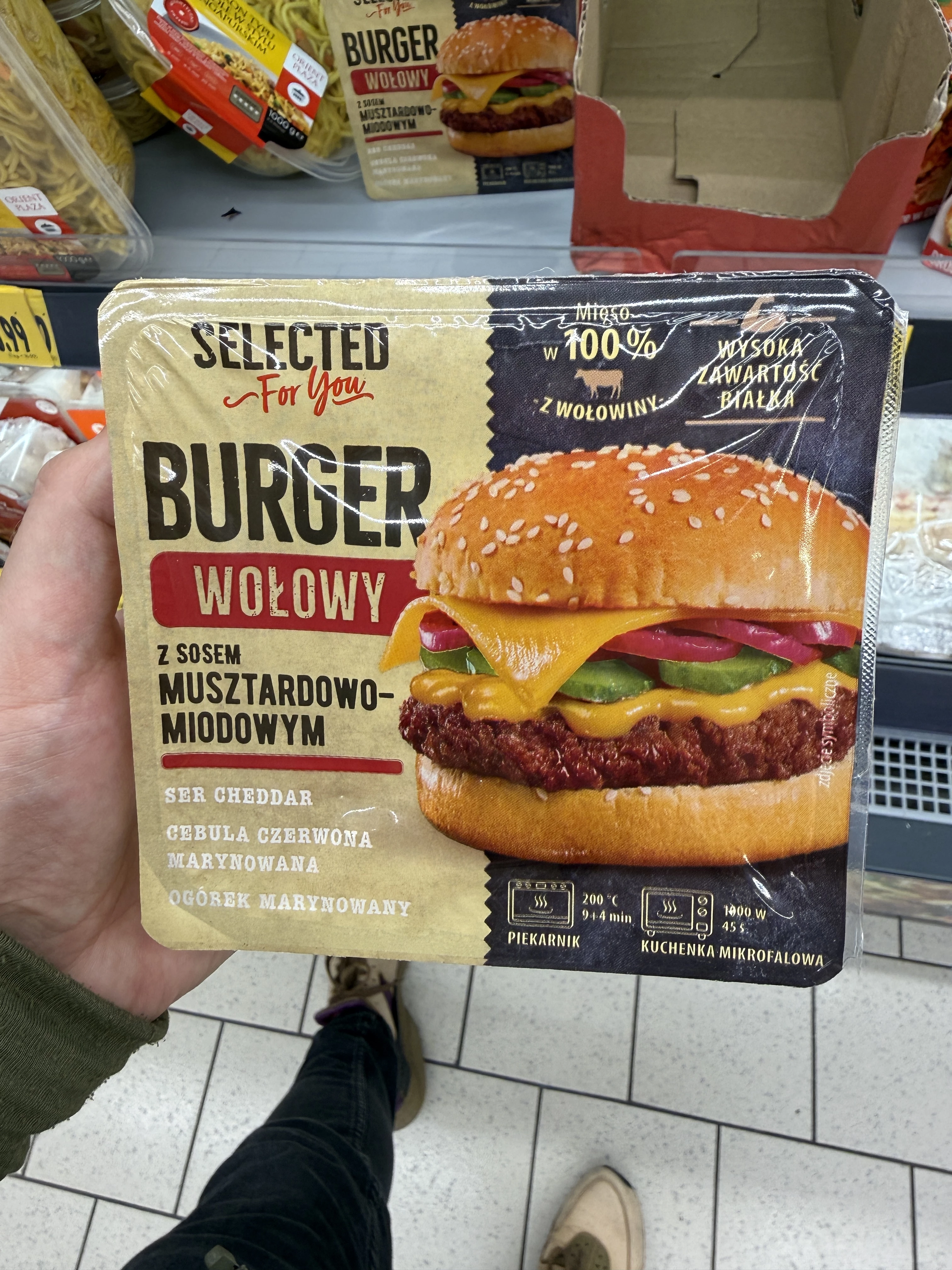 Selected For You Burger Wołowy z sosem musztardowo-miodowym | 156g
