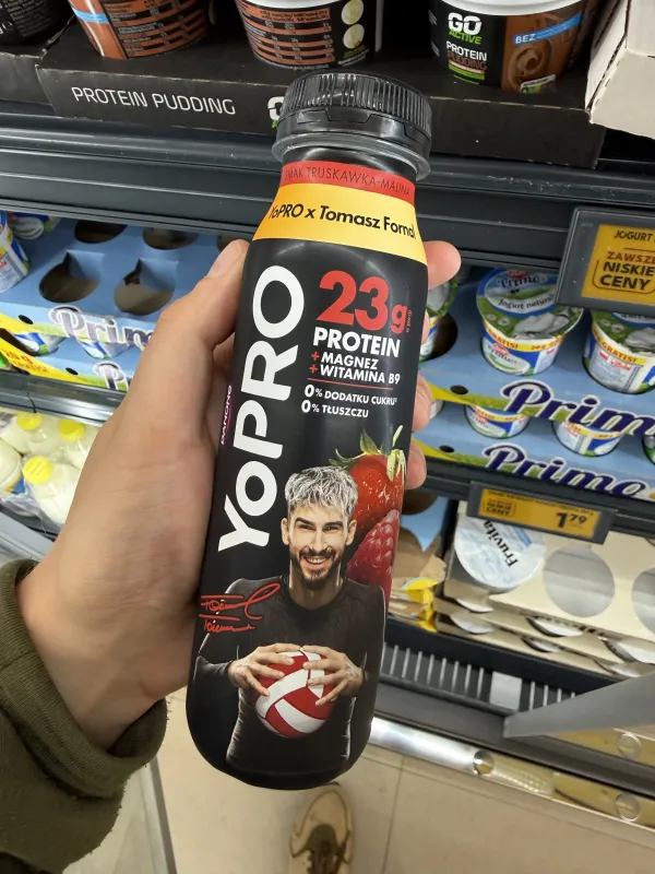 Danone YoPro Jogurt pitny smak truskawka-malina (edycja Tomasz Fornal) | 270g