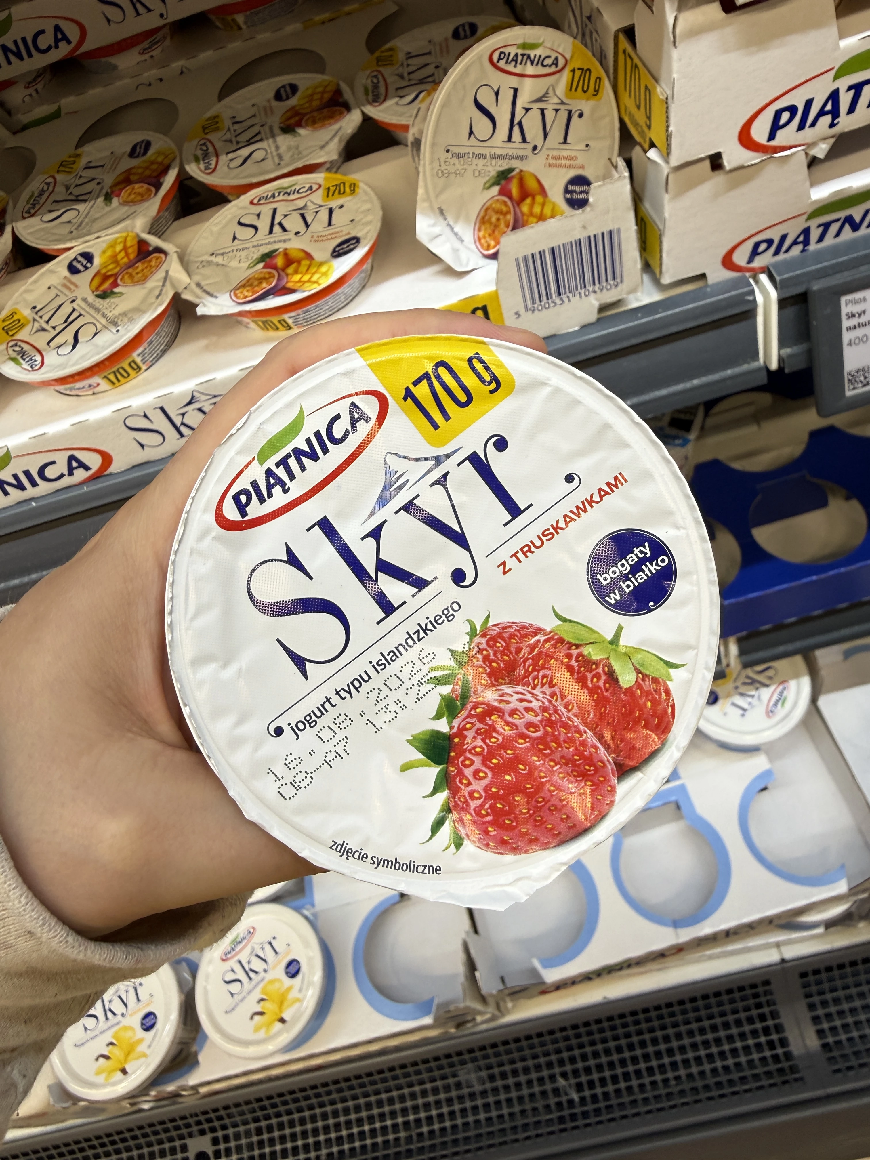 Piątnica Skyr jogurt typu islandzkiego z truskawkami | 170g