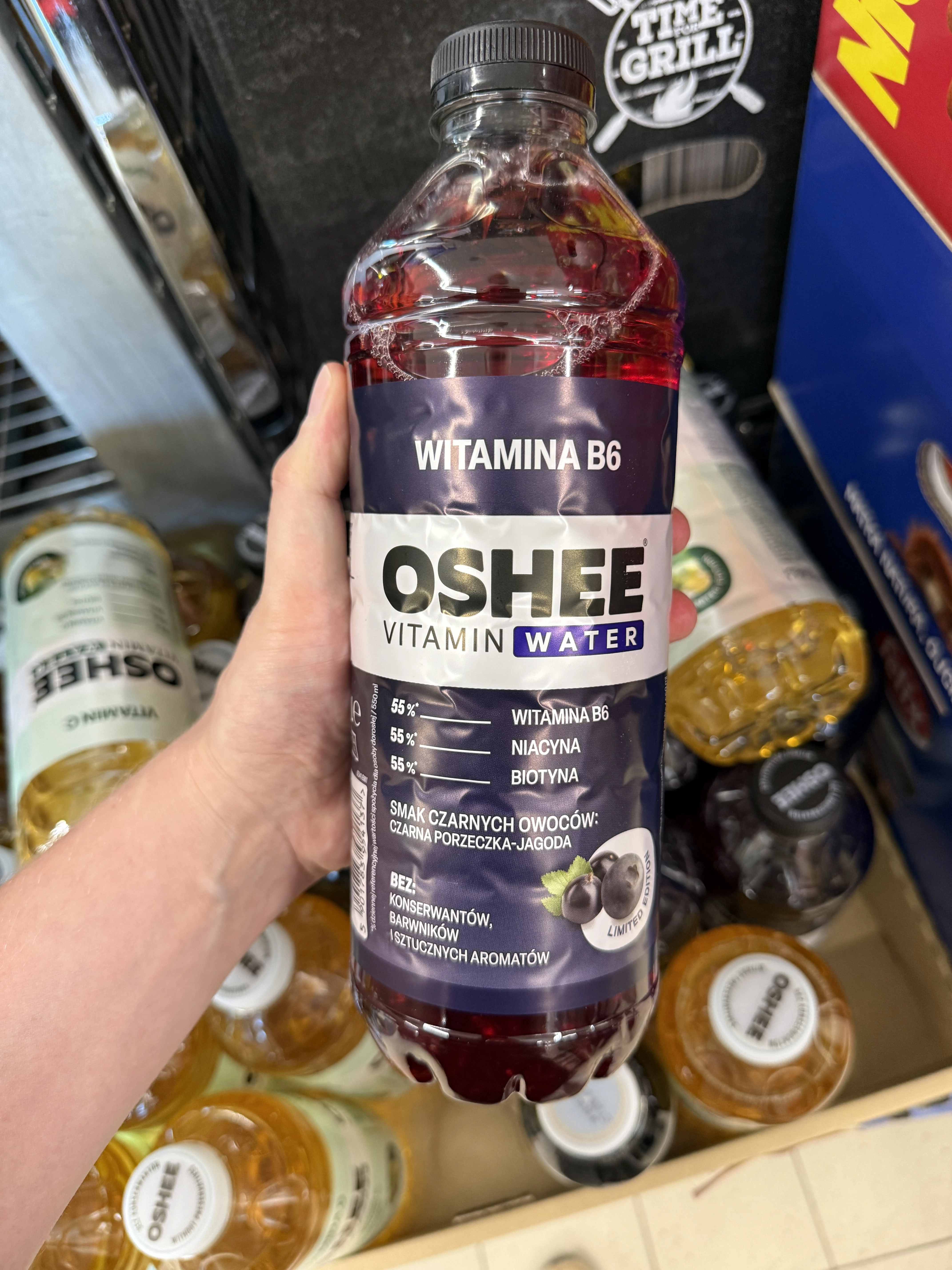 Oshee Vitamin Water Czarna Porzeczka Jagoda Limited Edition | 1100ml