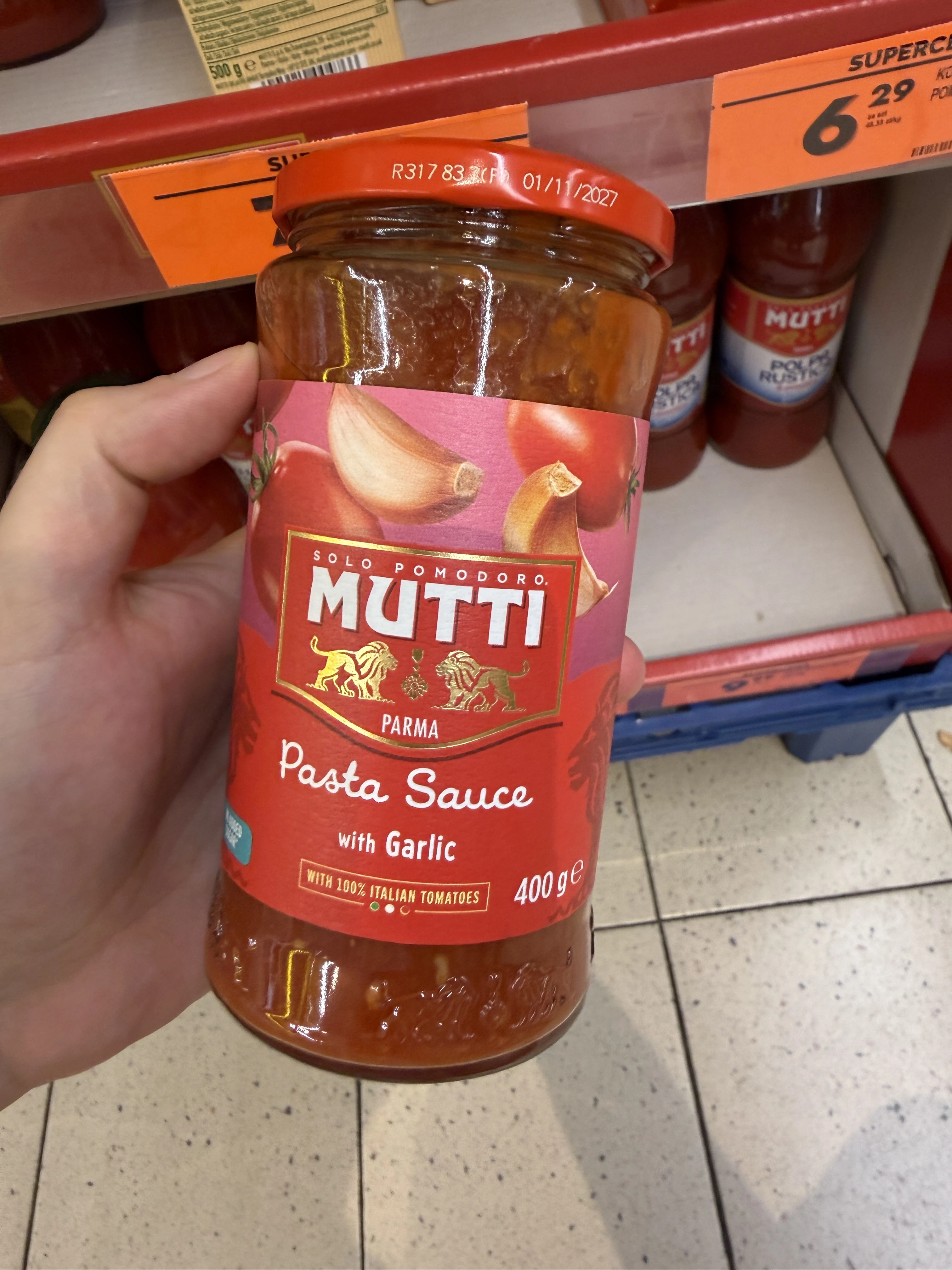 Mutti Pasta Sauce with Garlic | 400g
