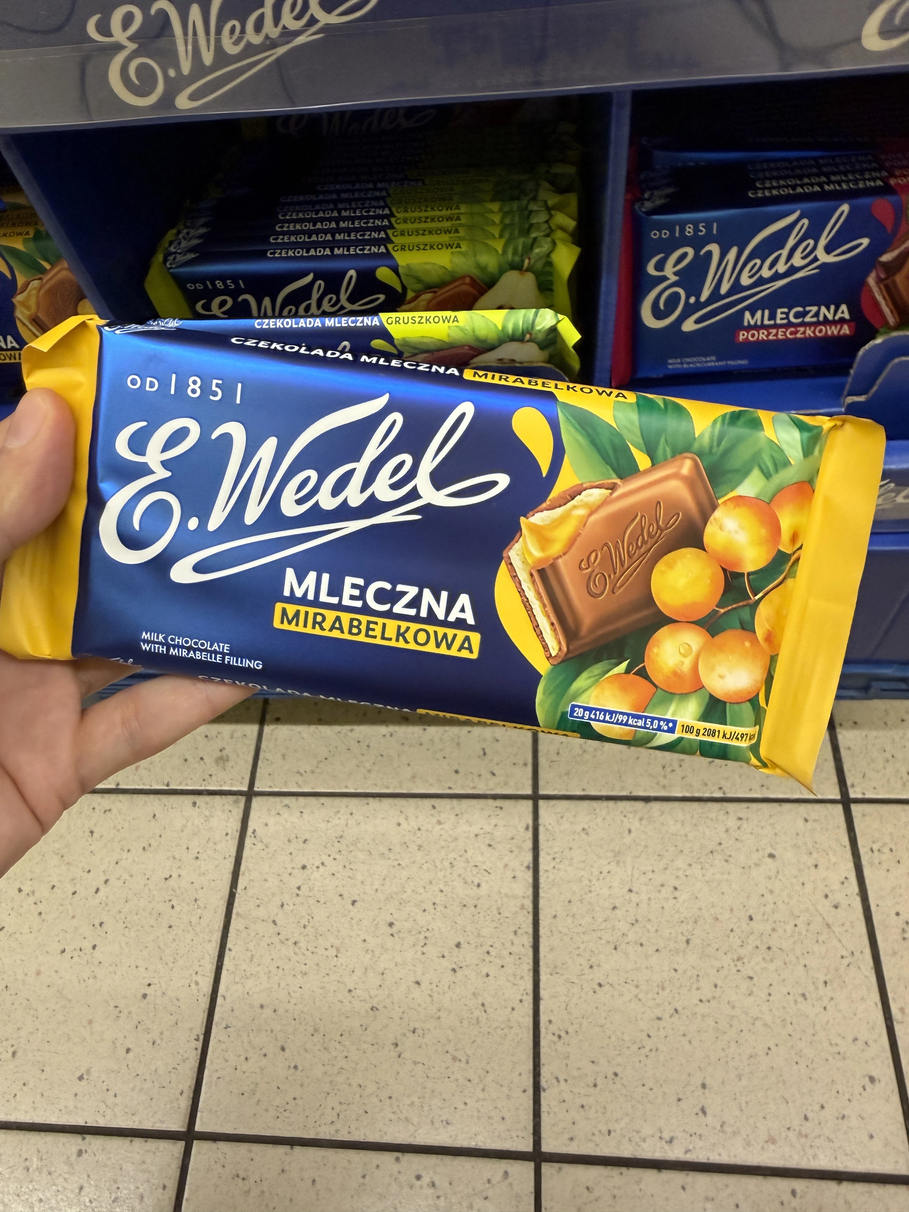 E. Wedel Czekolada mleczna mirabelkowa | 100g