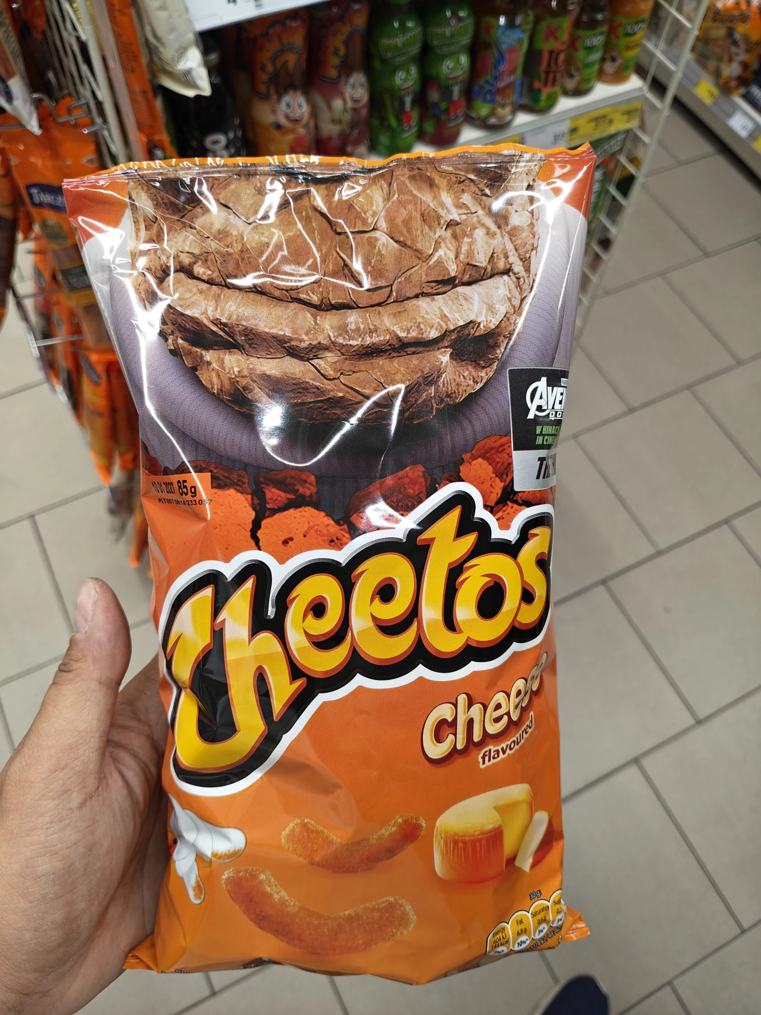 Cheetos Cheese Flavoured Avengers: Doomsday wariant z wizerunkiem postaci The Thing | 85g