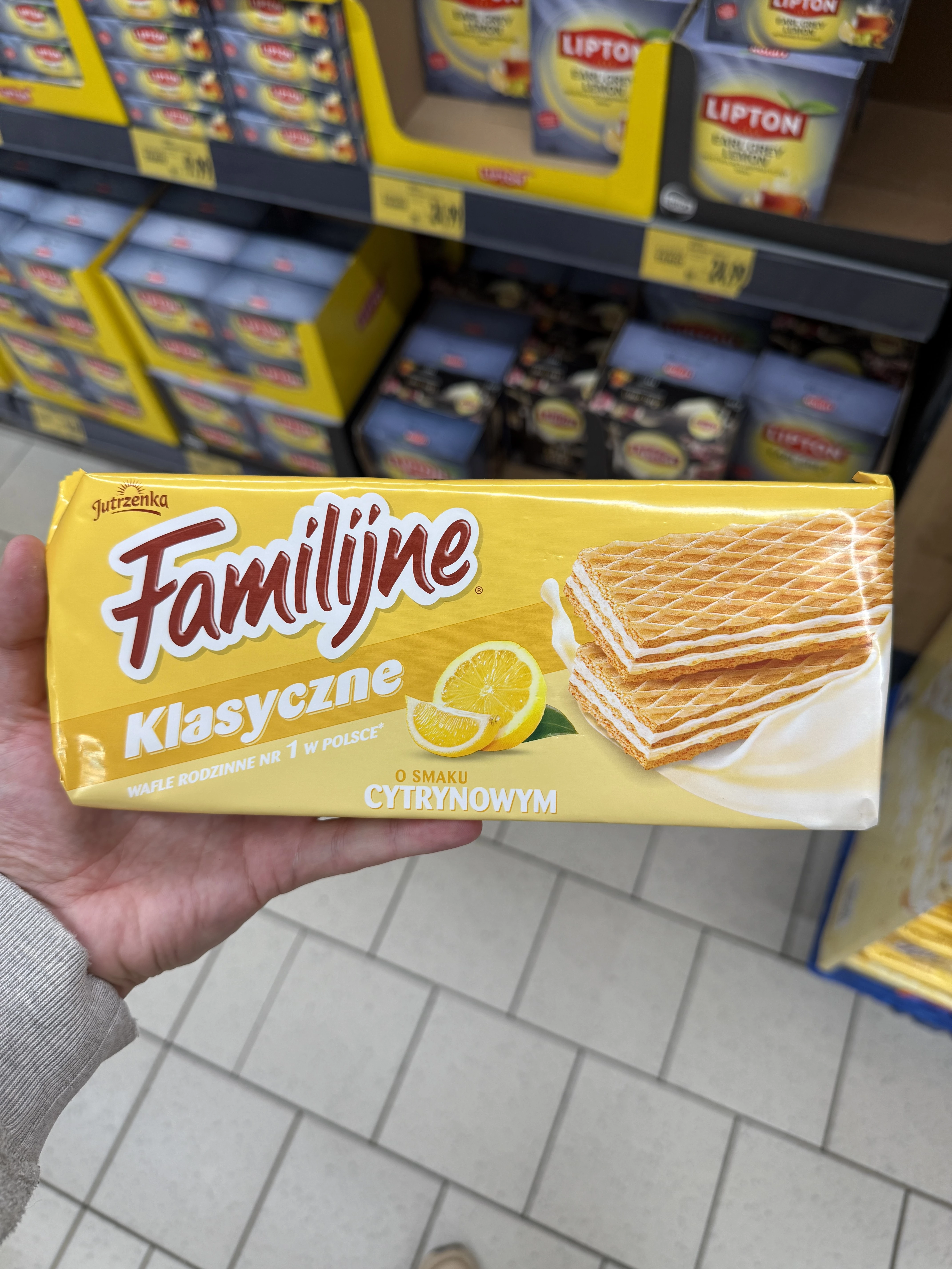 Jutrzenka Familijne wafle cytrynowe | 180g