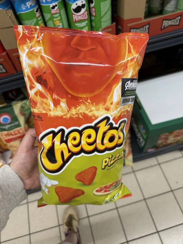 Cheetos Pizza flavoured Avengers: Doomsday Human Torch / Cheetos Chrupki Kukurydziane o smaku pizzy | 120g