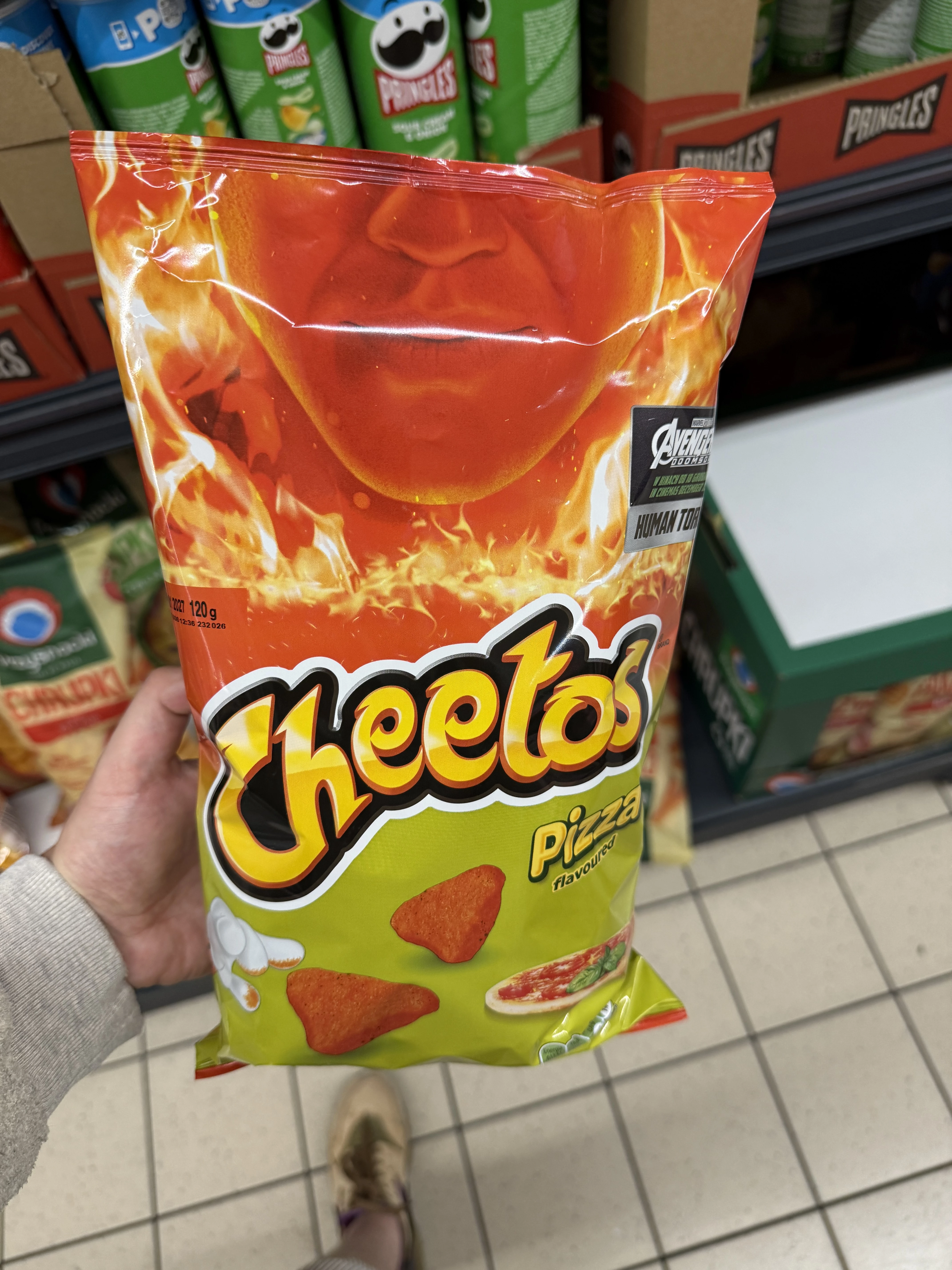 Cheetos Pizza flavoured Avengers: Doomsday Human Torch / Cheetos Chrupki Kukurydziane o smaku pizzy | 120g