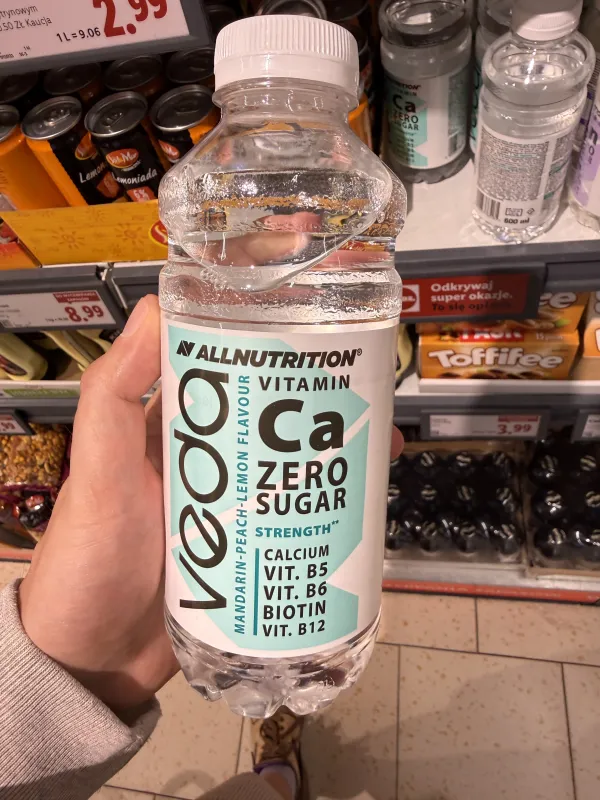 Allnutrition Veda Vitamin Water (smak: mandarynka-brzoskwinia-cytryna) | 600ml