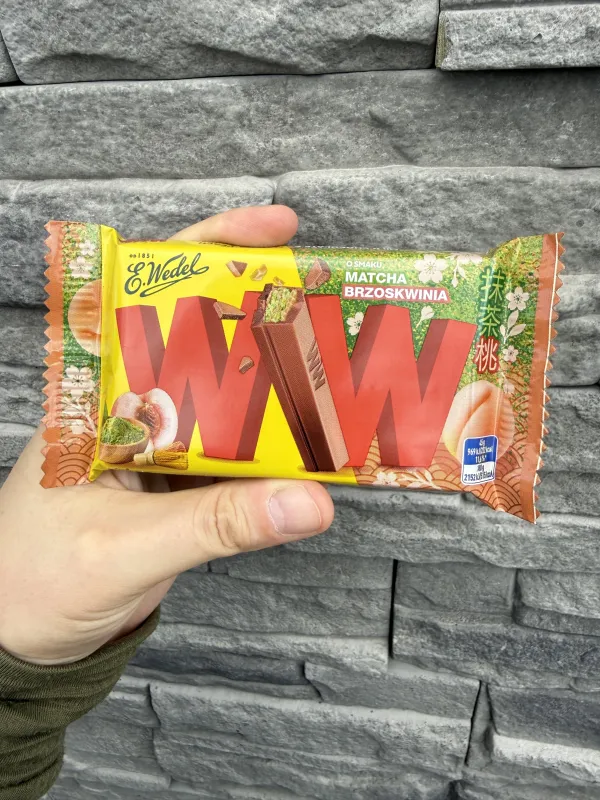 E.Wedel WW wafelek o smaku matcha-brzoskwinia | 45g